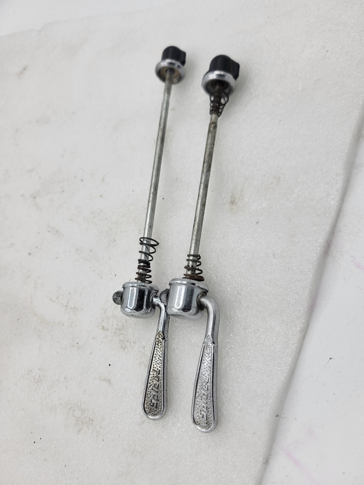 MAILLARD SPIDEL QUICK RELEASE SKEWER SET 100/125mm spacing-used