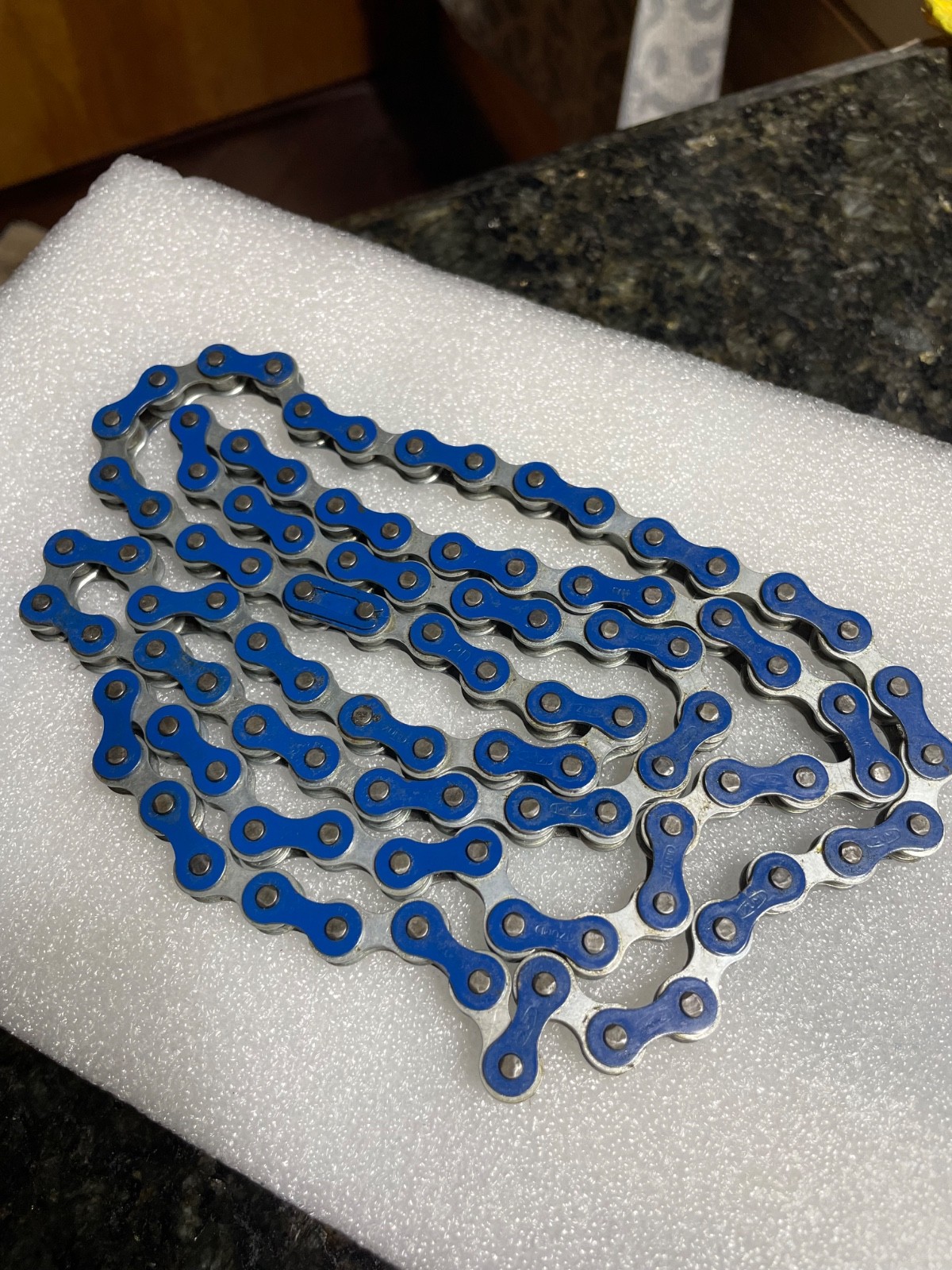 Nos 1982 blue Izumi chain