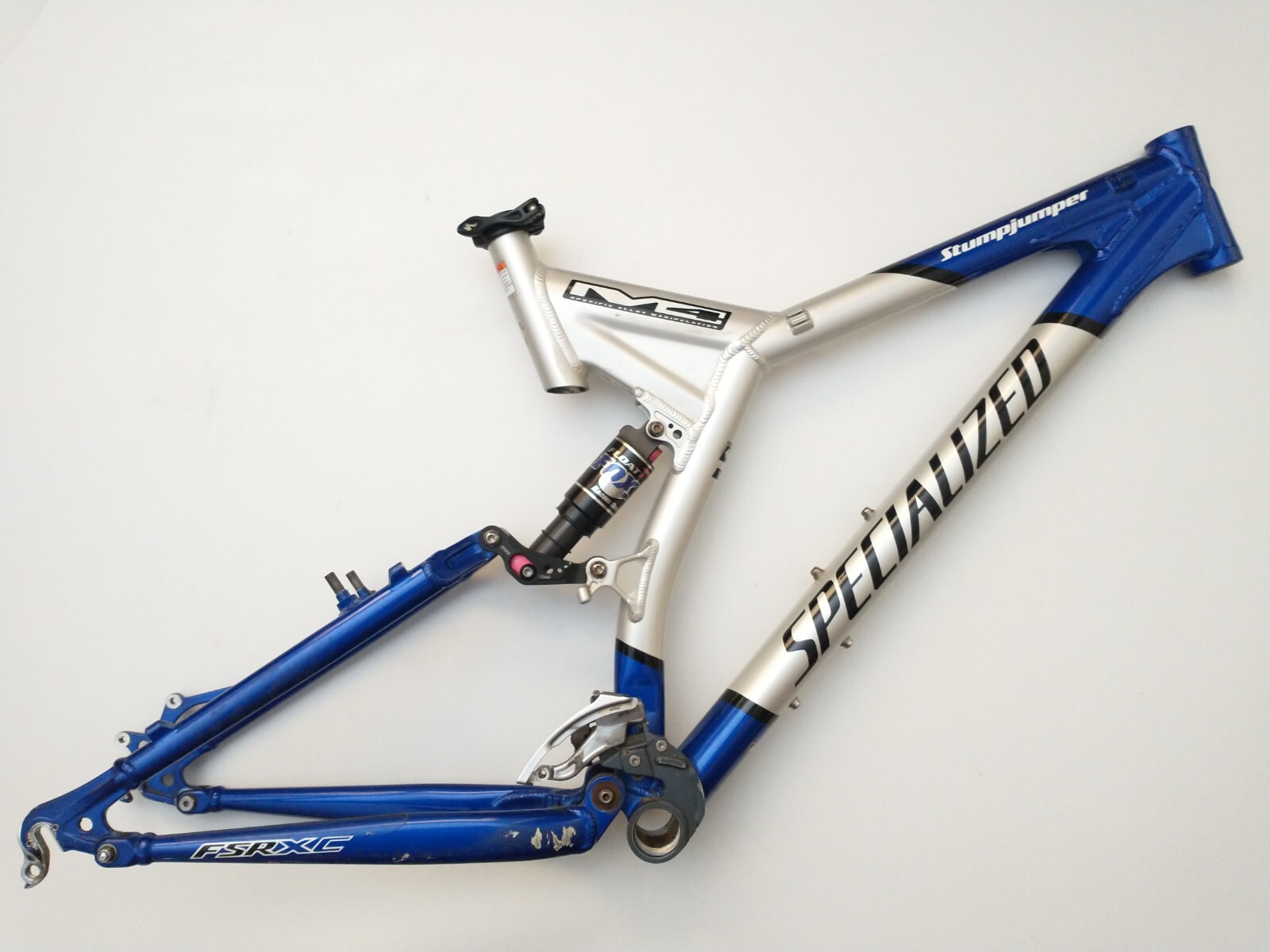 19″ Specialized Stumpjumper M4 FSR XC frameset ***SHOCK NEEDS SERVICE***