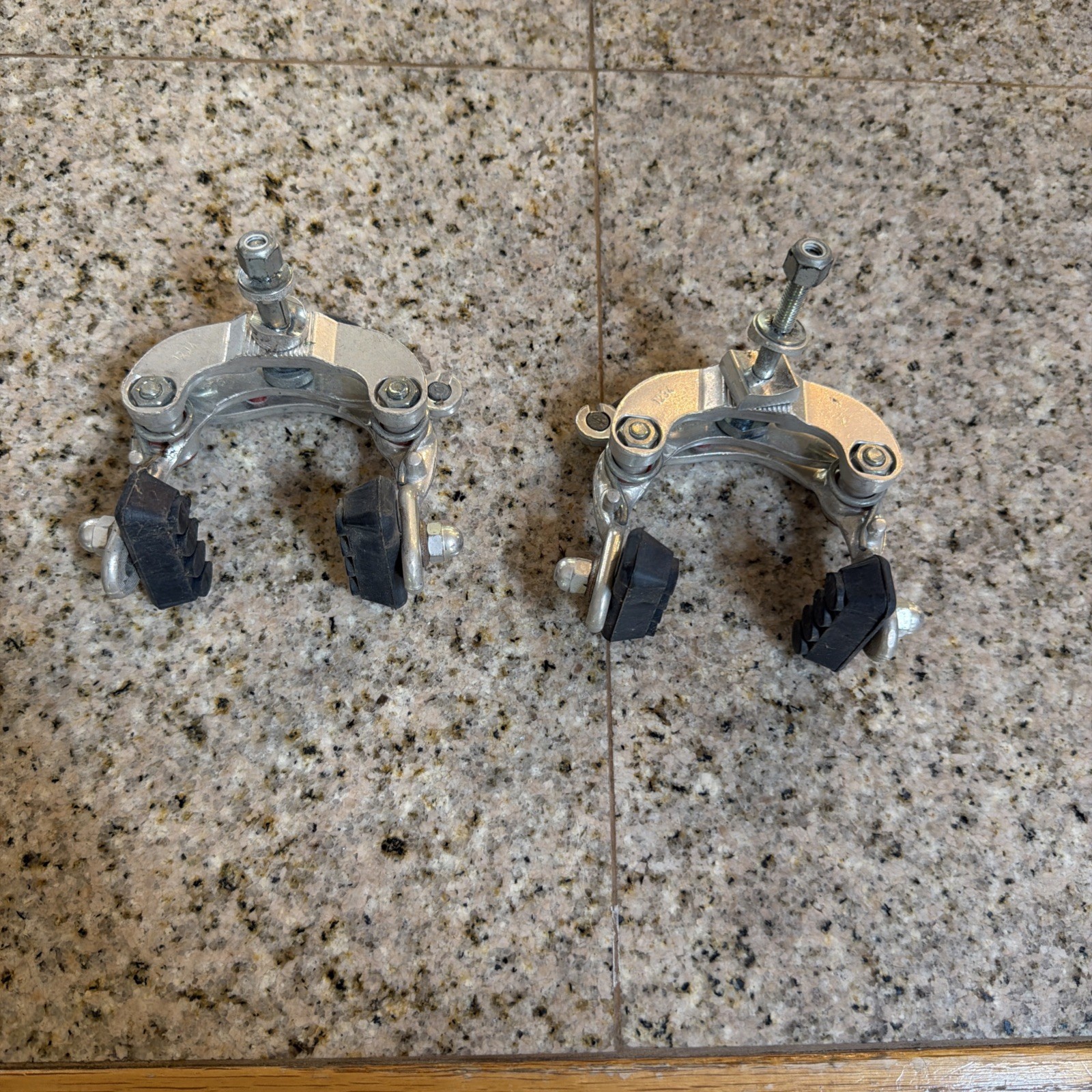 Vintage Weinmann Vainqueur 999 610 Center Pull Brake Calipers Set Pair Road Bike
