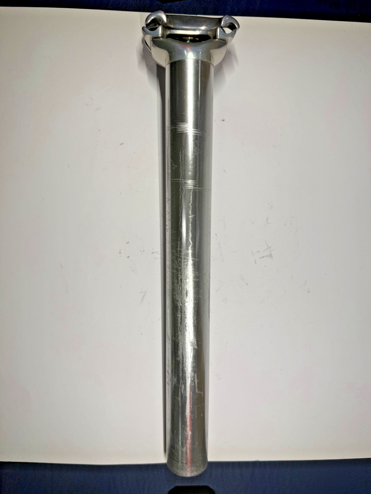Shimano Dura-Ace Aero Bicycle Seatpost 27.2mm Classic Vintage SP-7400-B Silver