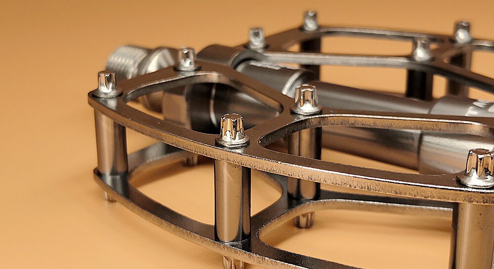 290g Ultralight Titanium Bicycle Pedals Sealed Bearing Mountain Bike Flat Pedals