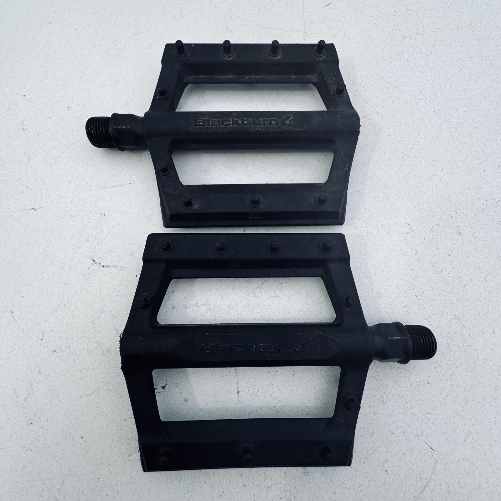 Blackburn Platform Bike Pedals Pair Black 9/16 In Flat MTB BMX Urban A94
