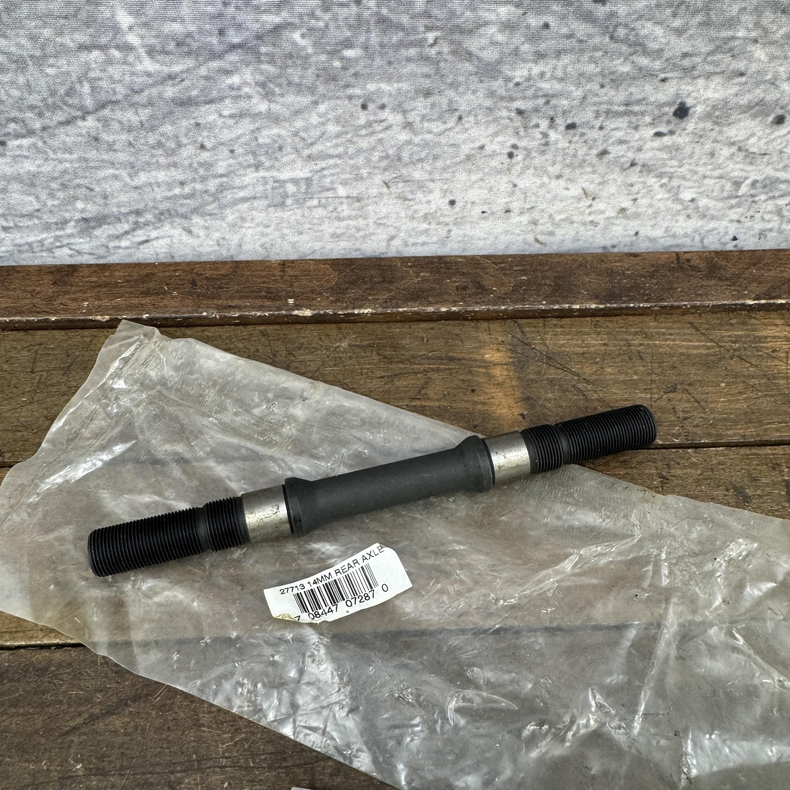 14mm BMX Rear Hub Axle Sealed Bearing NOS Vintage Nutted Bike Wheel