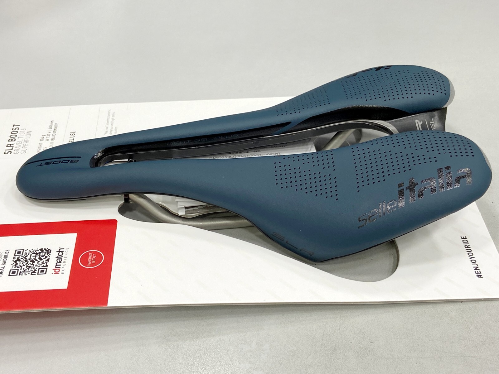 Selle Italia SLR Boost Gravel Ti316 Superflow S3 (130x248mm) Saddle (Blue)