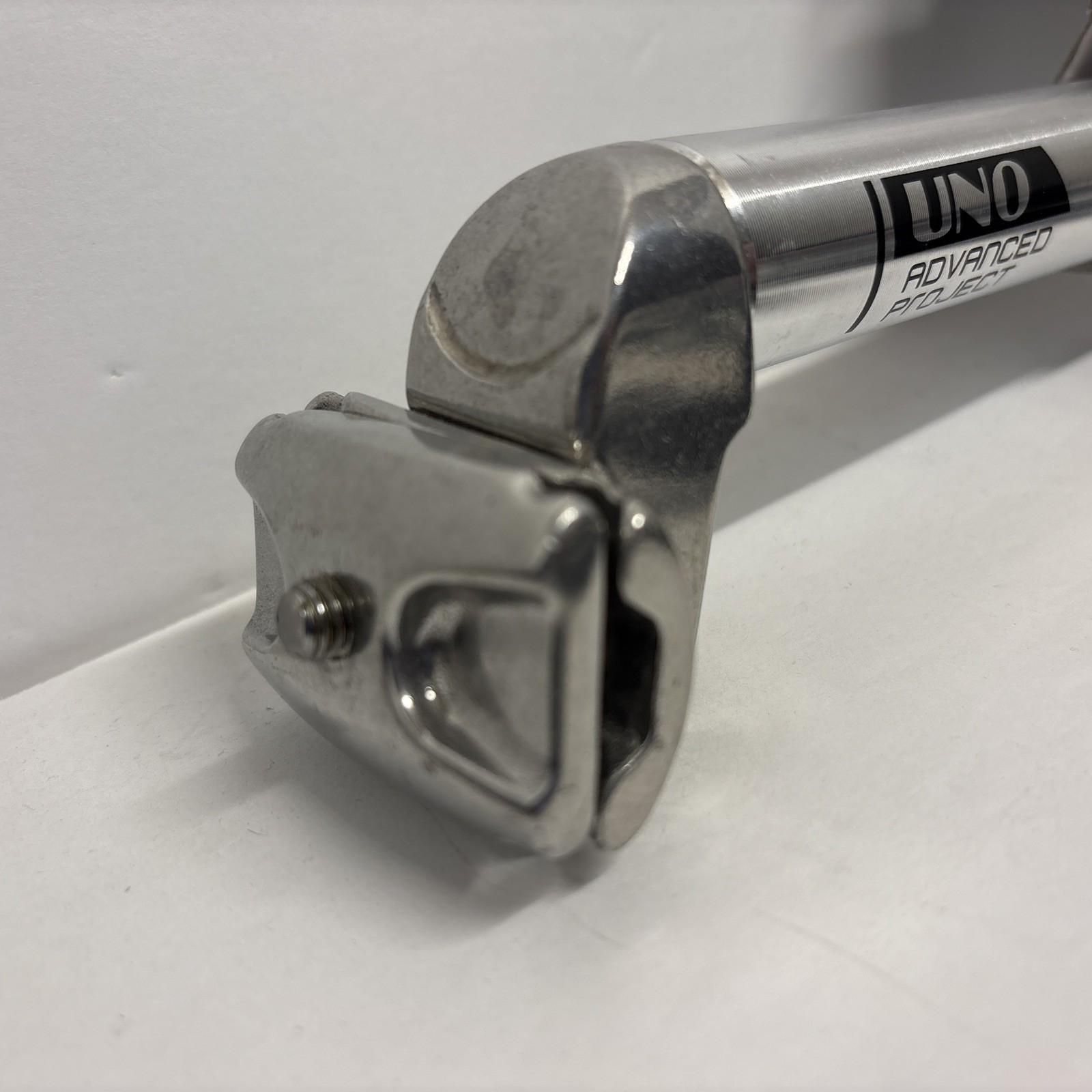 Kalloy Uno 602 seatpost 25.4x350mm Silver + FitBike Stock Front Brakes Bundle