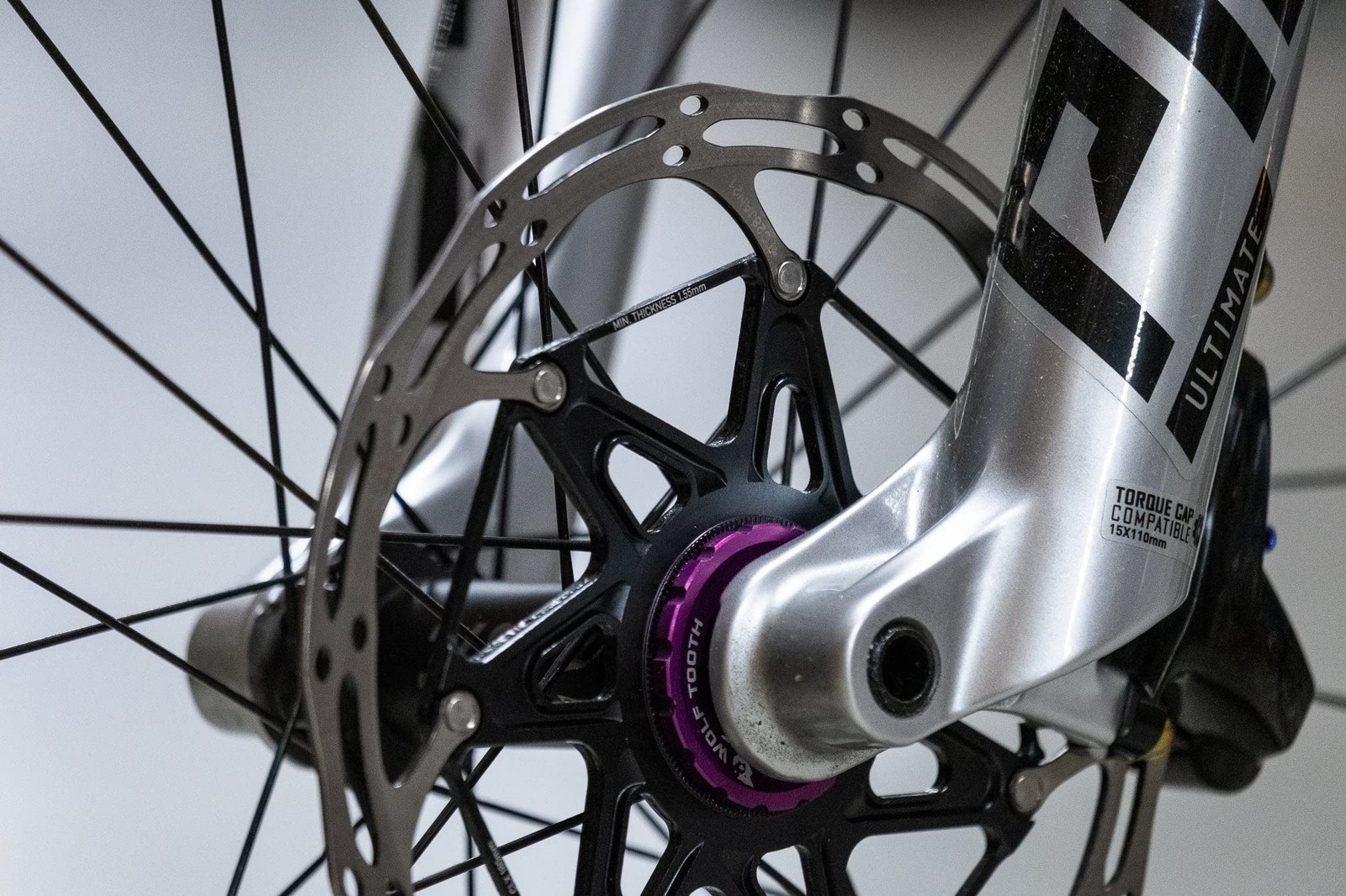 Centerlock Rotor Lockring Red