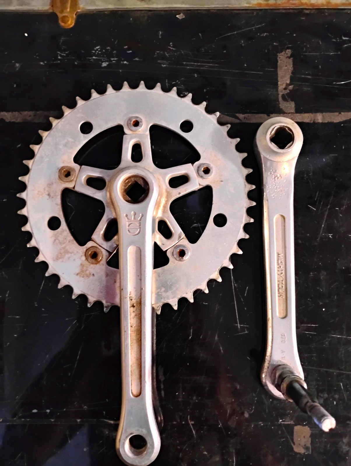 Vintage Sugino S Crown 170mm Square Taper Single Chainring Crankset