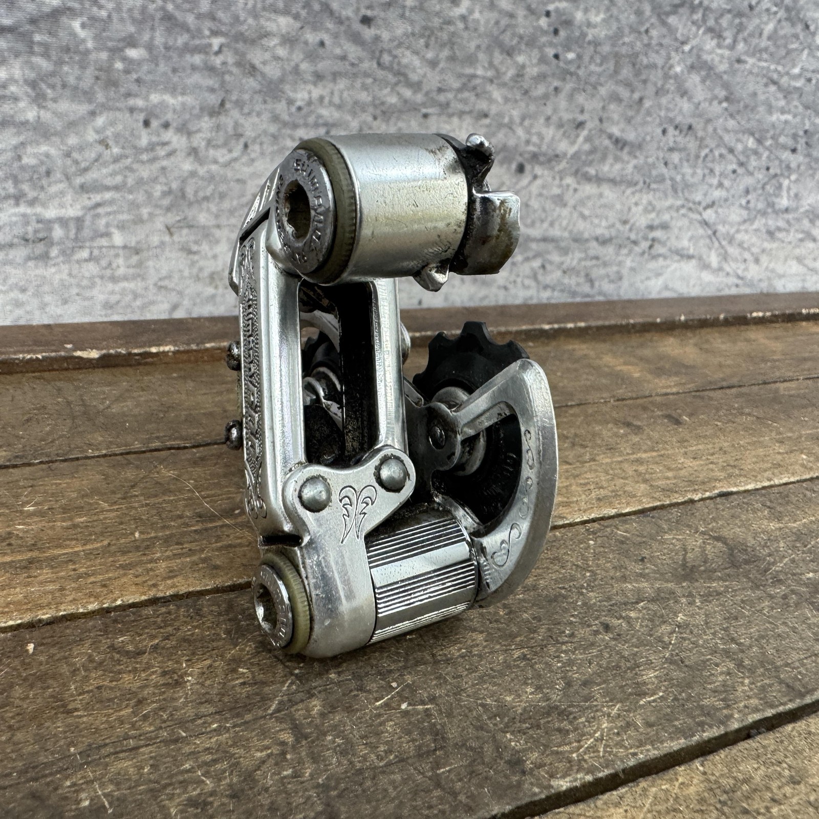 Vintage Shimano 600 Arabesque Rear Derailleur Short Cage Bolt-On Japan Race