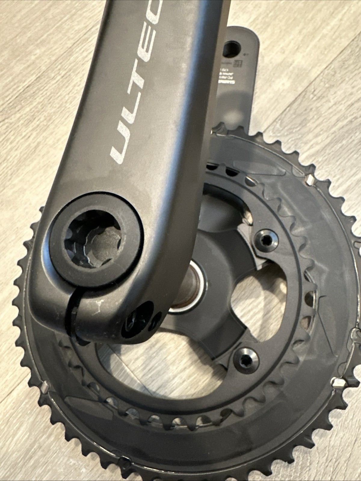 Shimano Ultegra FC-R8100 12S 52/36T 172.5 mm Road Bike Crankset W/ Chainring NEW