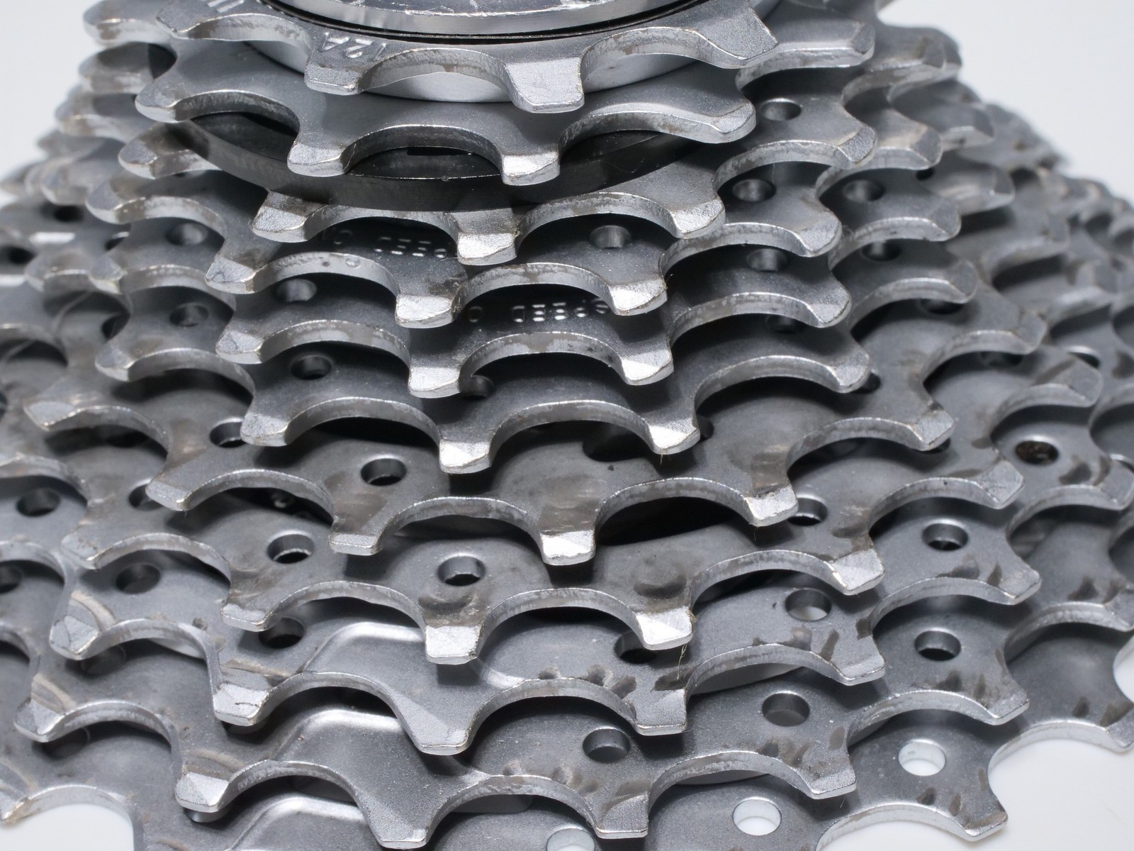 Campagnolo Chorus Cassette 12-27t 11 Speed Low Hours W/ Lockring Road 278g