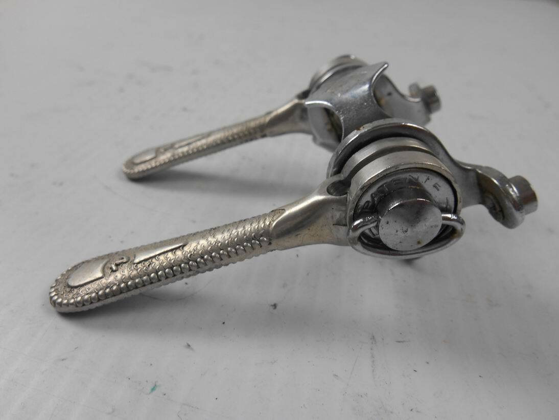 Zeus Criterium Down Tube Shifters