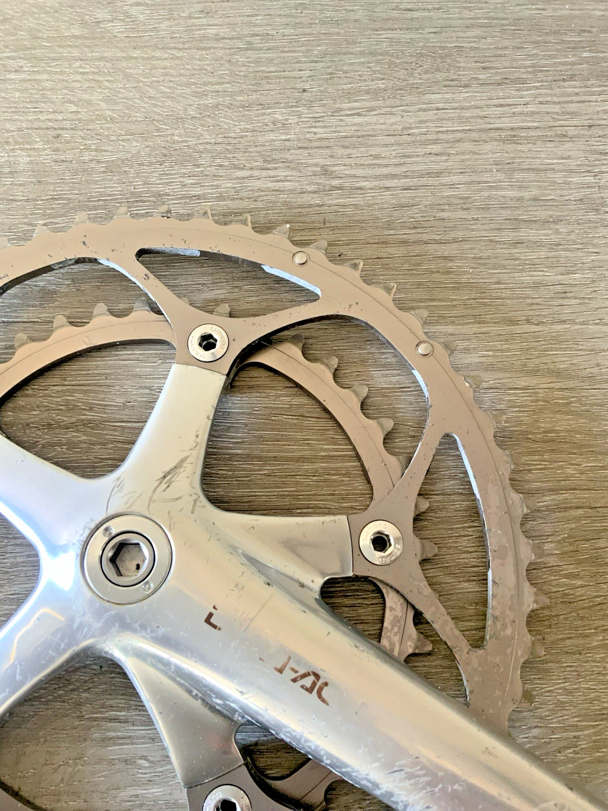 SHIMANO DURA ACE CRANKSET 7700 DOUBLE 172.5 MM ARMS 53-39 TOOTH OCTALINK
