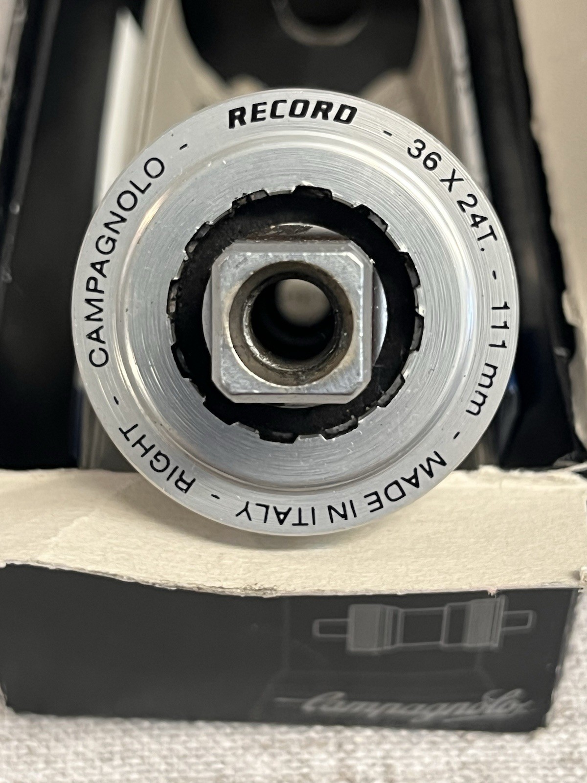 Campagnolo Record Bottom Bracket Square Taper 111 mm Asymmetric, ITA, NIB NOS