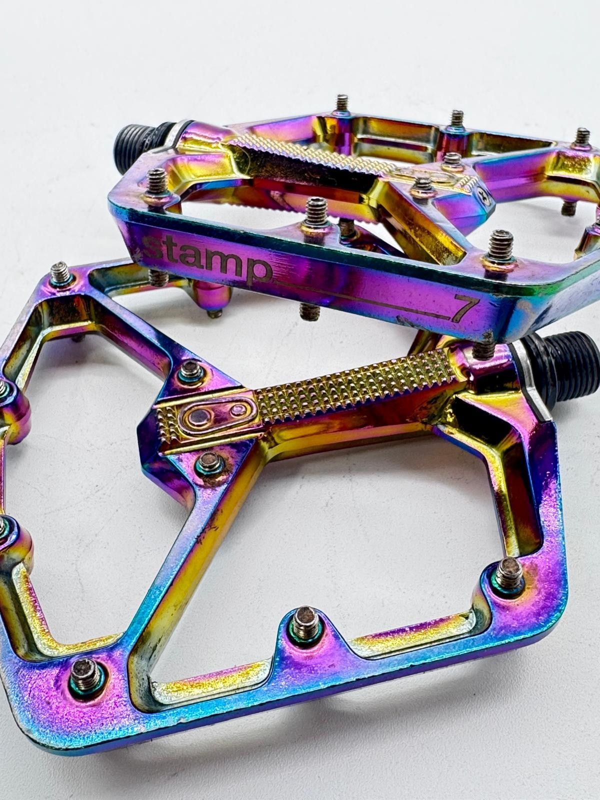 Crankbrothers Large Platform Stamp 7 Bike Pedals – Oil Slick
