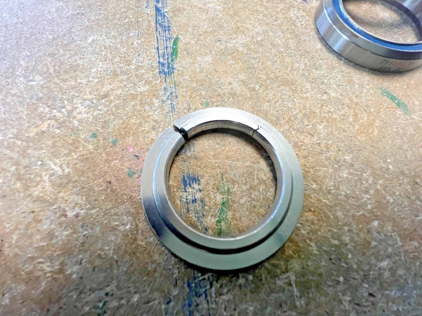 Velo Orange Grand Cru 1″ Headset Sealed Bearing Silver *Needs Crown Race