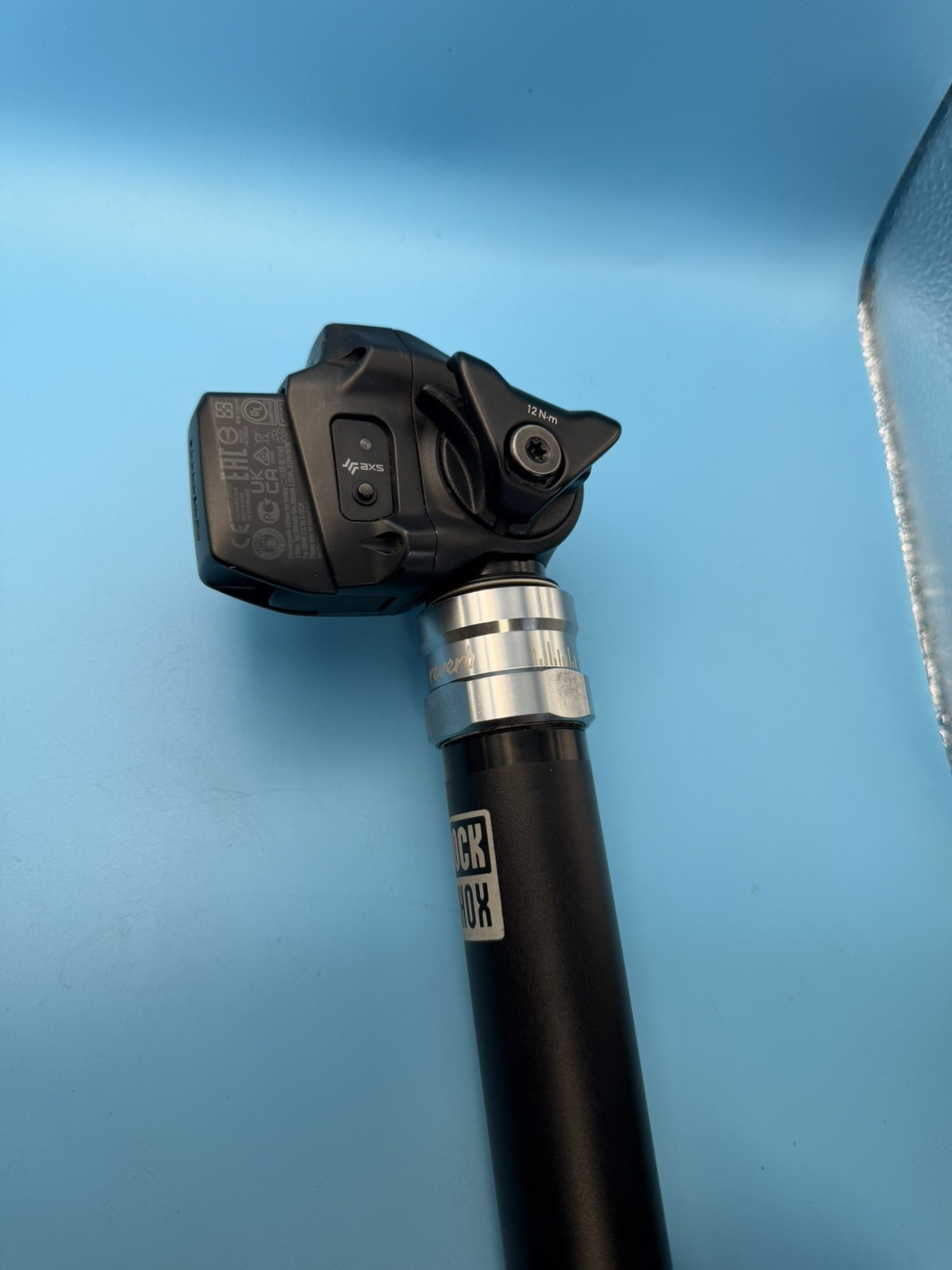RockShox Reverb AXS Dropper Seatpost 30.9mm 170mm Travel 480mm with battery