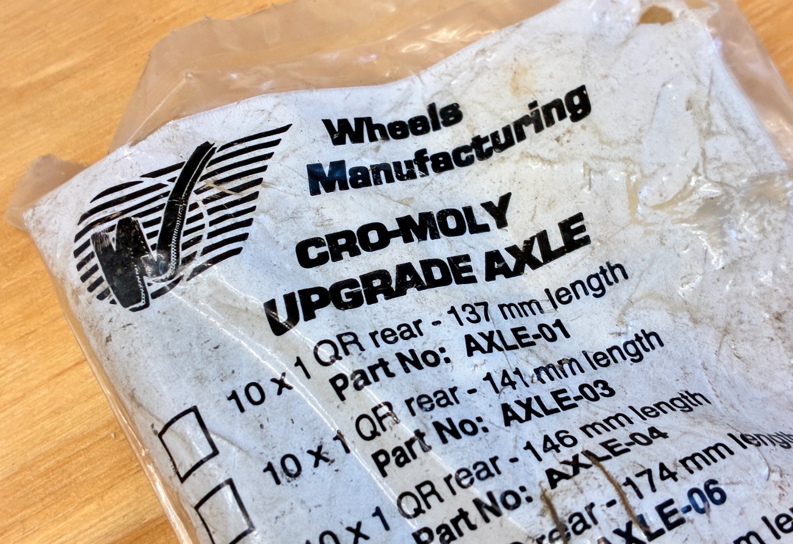 NOS NIP Wheels Manufacturing CroMo 14×1 Solid Front Axle • 174mm w/ Flats • USA