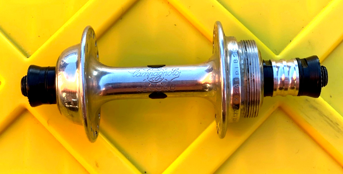 Vintage CAMPAGNOLO RECORD Low Flange Rear Hub 36H 126mm British 1.370x24F
