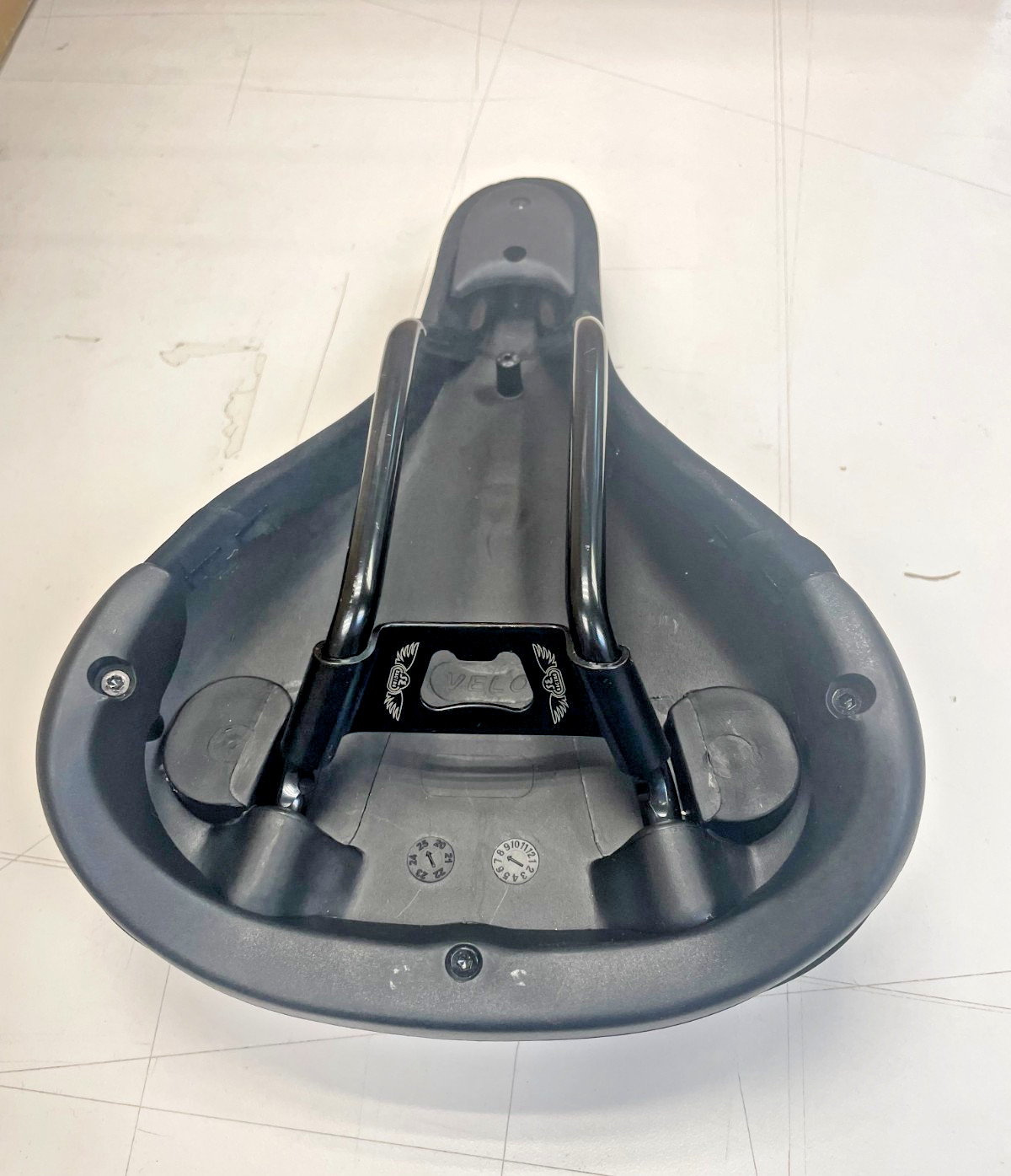 SE Bikes Rare Lightning Flyer Seat Black /Silver w/Bottle Opener SE Racing SLB
