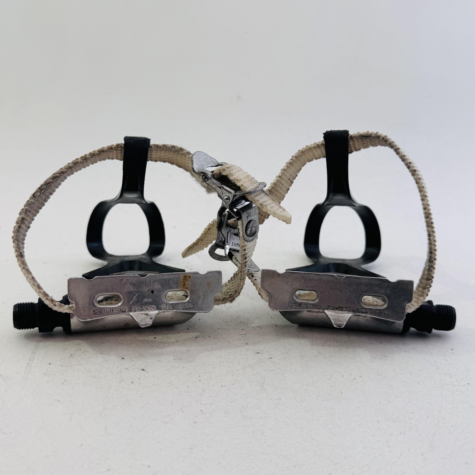 Vintage Shimano 105 PD-1050 Pedals 9/16 Toe Clips Straps Road Bike Japan A81