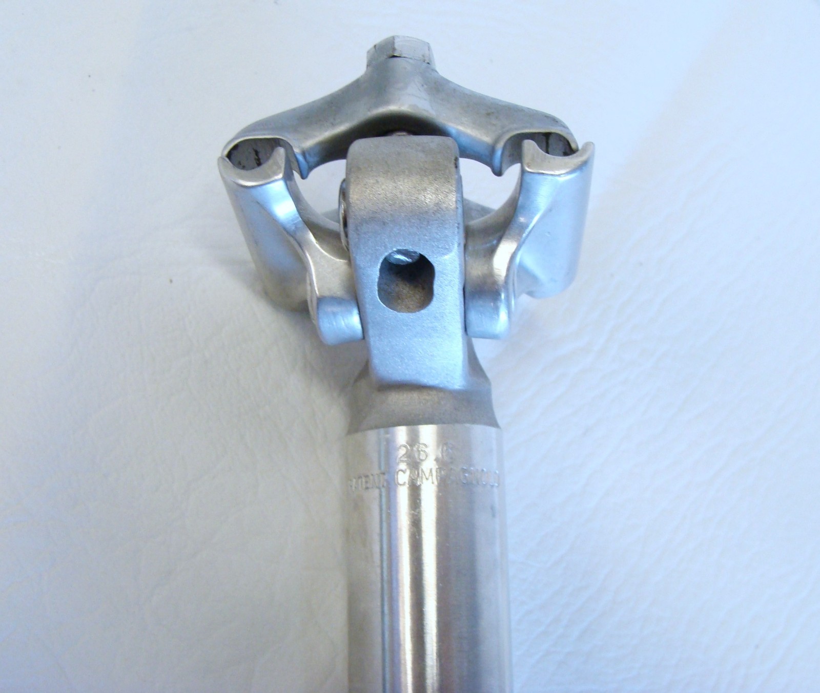 ~ Vintage 70’s Campagnolo Nuovo Record 26.6 x 210mm Alloy Seatpost – VGC ~