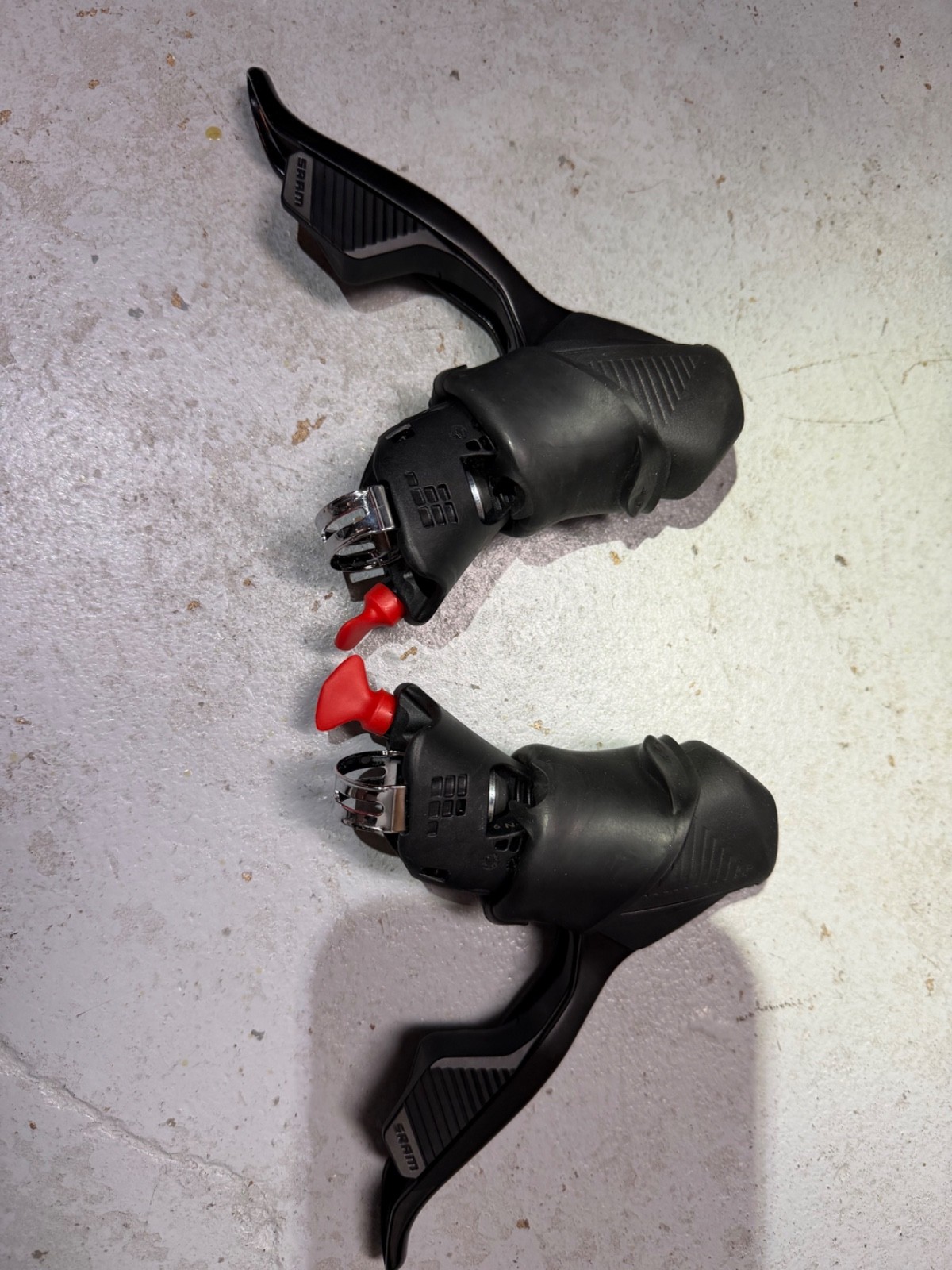 SRAM Rival AXS D1 12-Speed Hydraulic Disc Brake Electronic Shifters