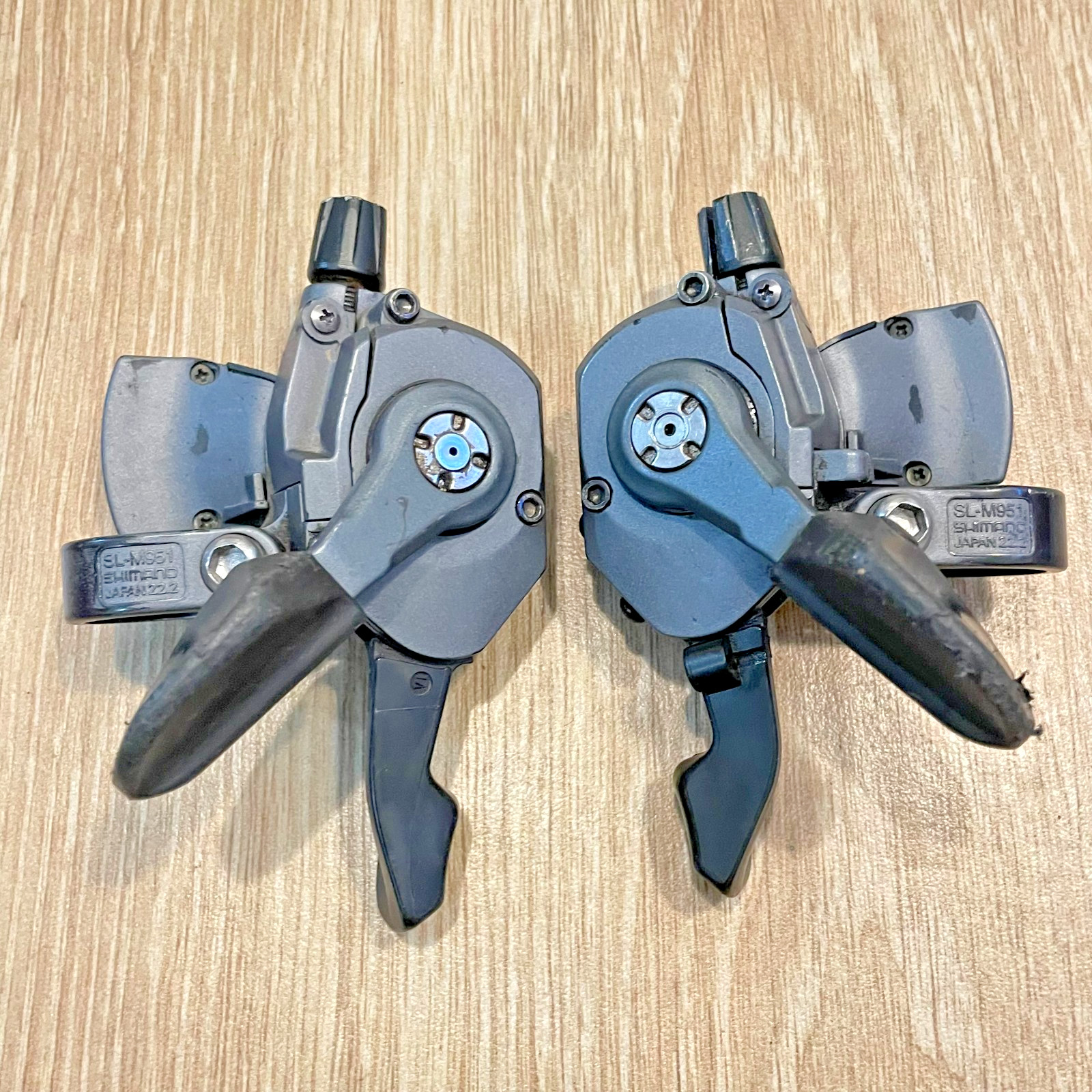Shimano XTR SL-M951 3x8s Triggers MTB Shifters Set Mountain Bike