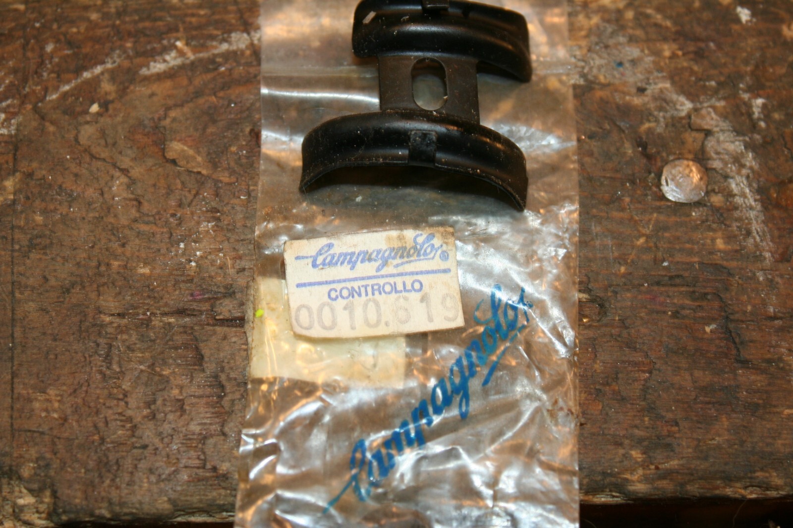 NOS CAMPAGNOLO Bottom Bracket Metal Cable Guide • Part #1134078 New-in-Package