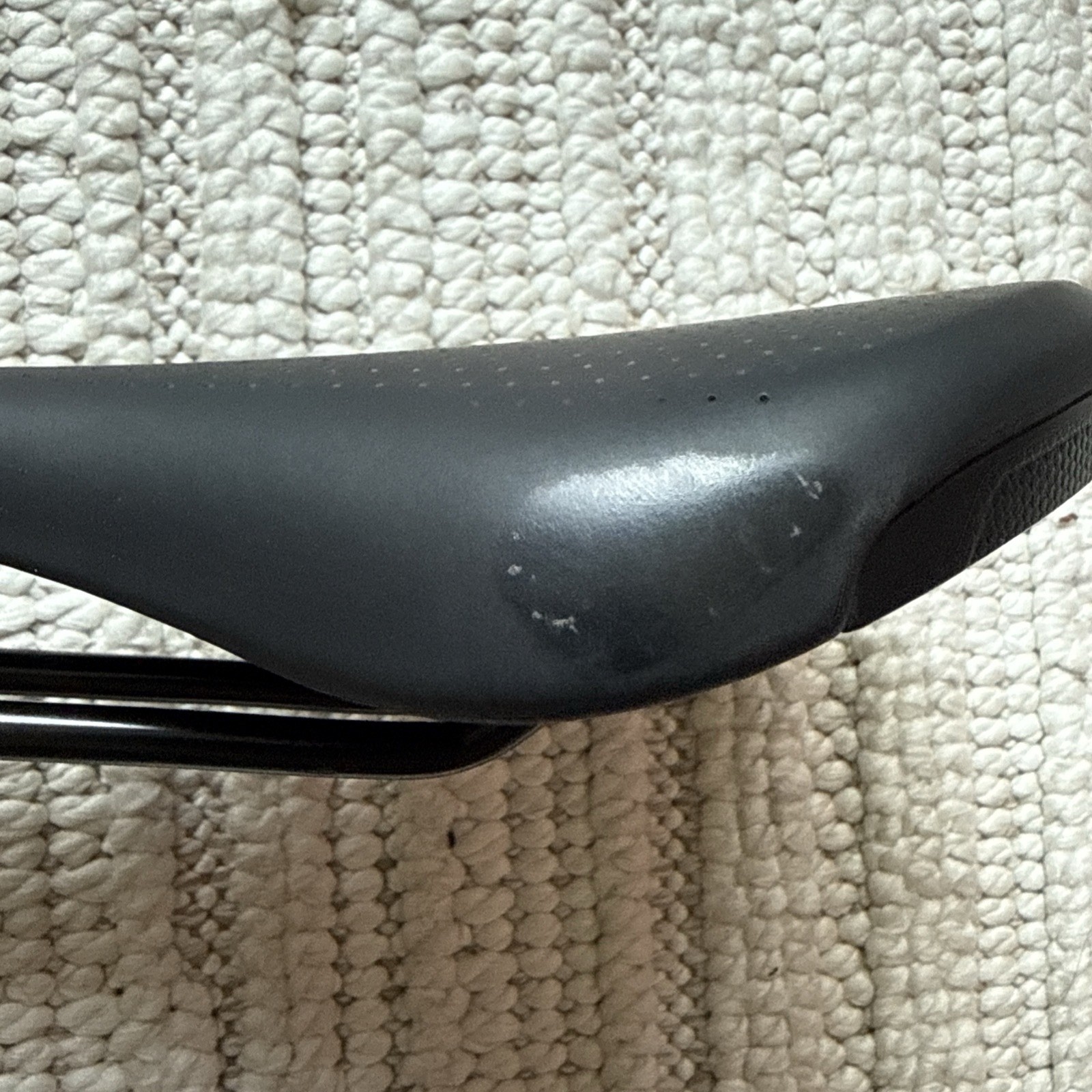Specialized Bridge Hollow Cr-Mo Mountain Bike Seat Saddle – Grips – Bottle Cage