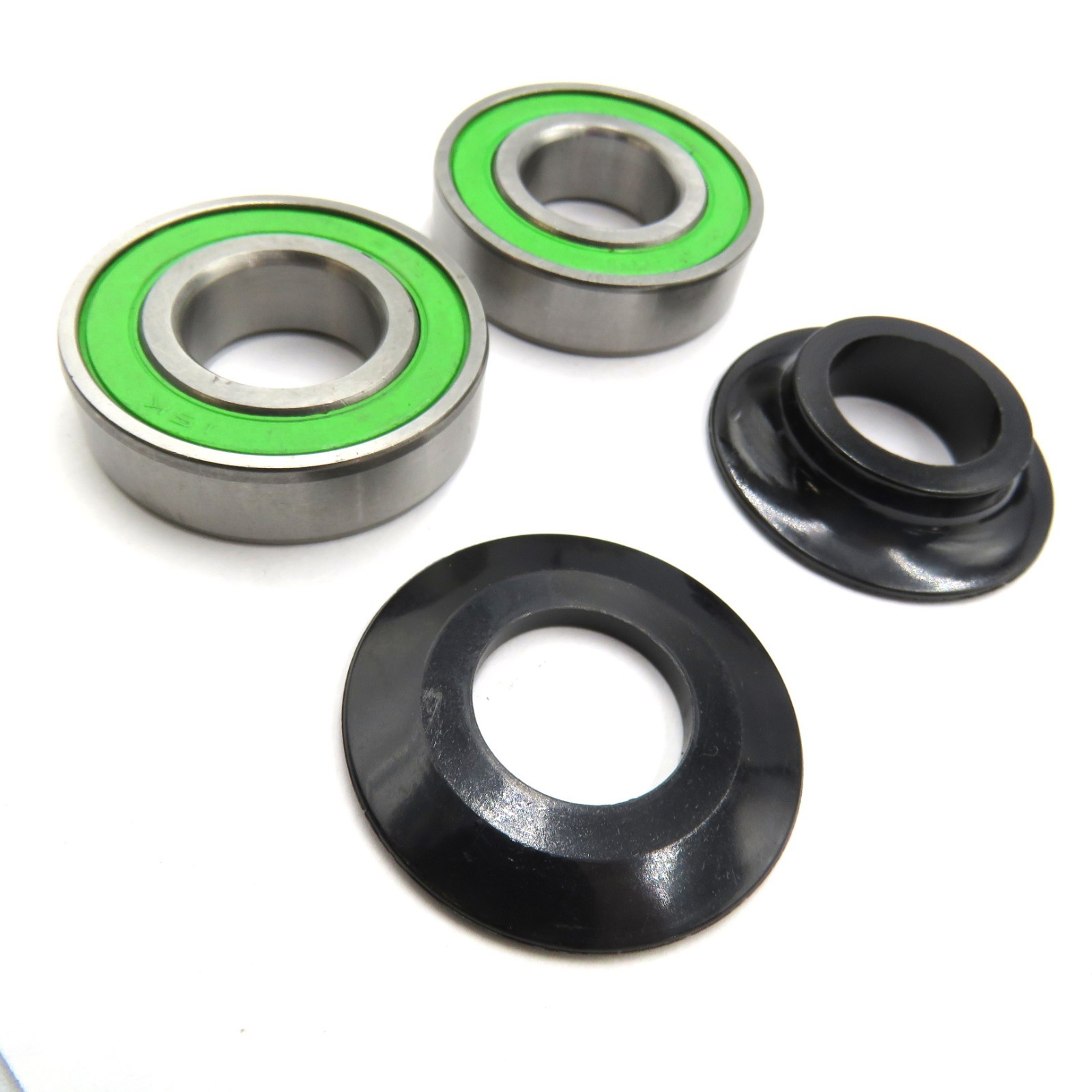 Redline / Alta Mid Sealed Bearing Bottom Bracket , 8 Spline Spindle 19mm & Bolts