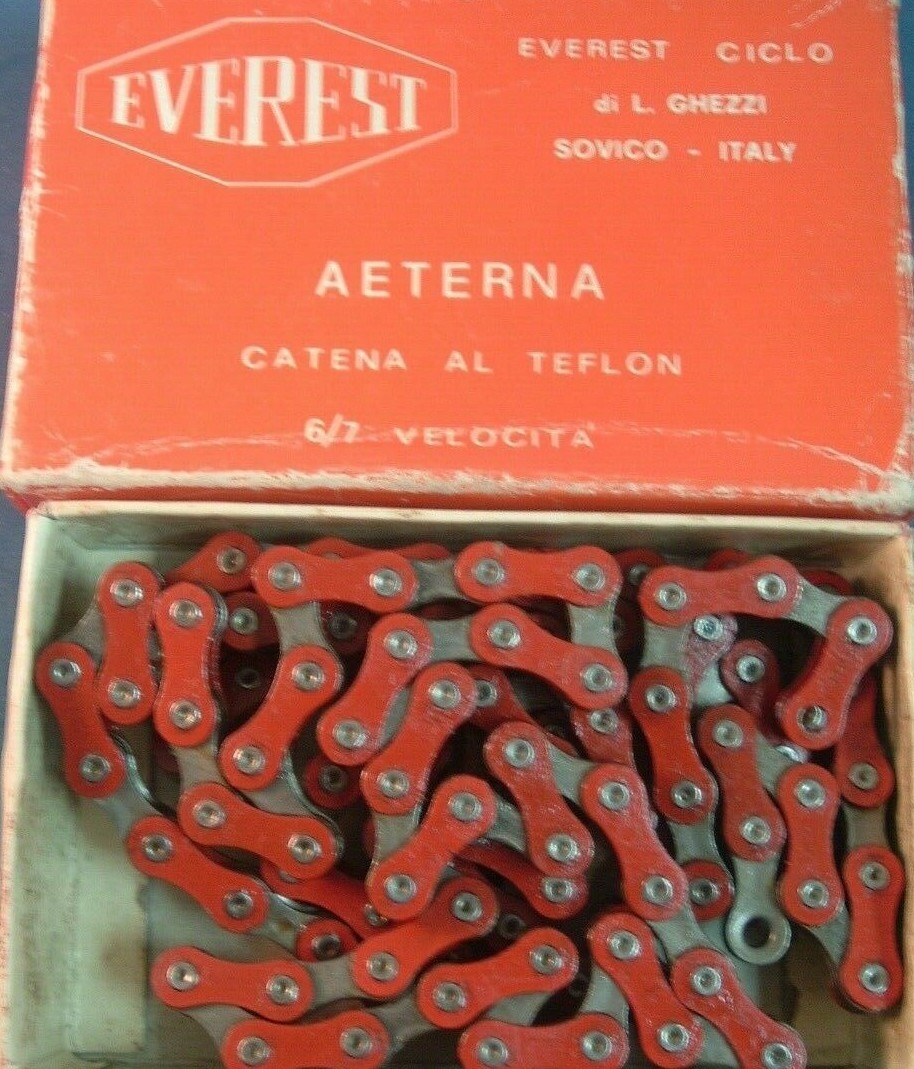 Everest Aeterna Teflon Chain NEW / NOS Vintage-5/6/7/8-Spd-Red/Silver- NIB-114L