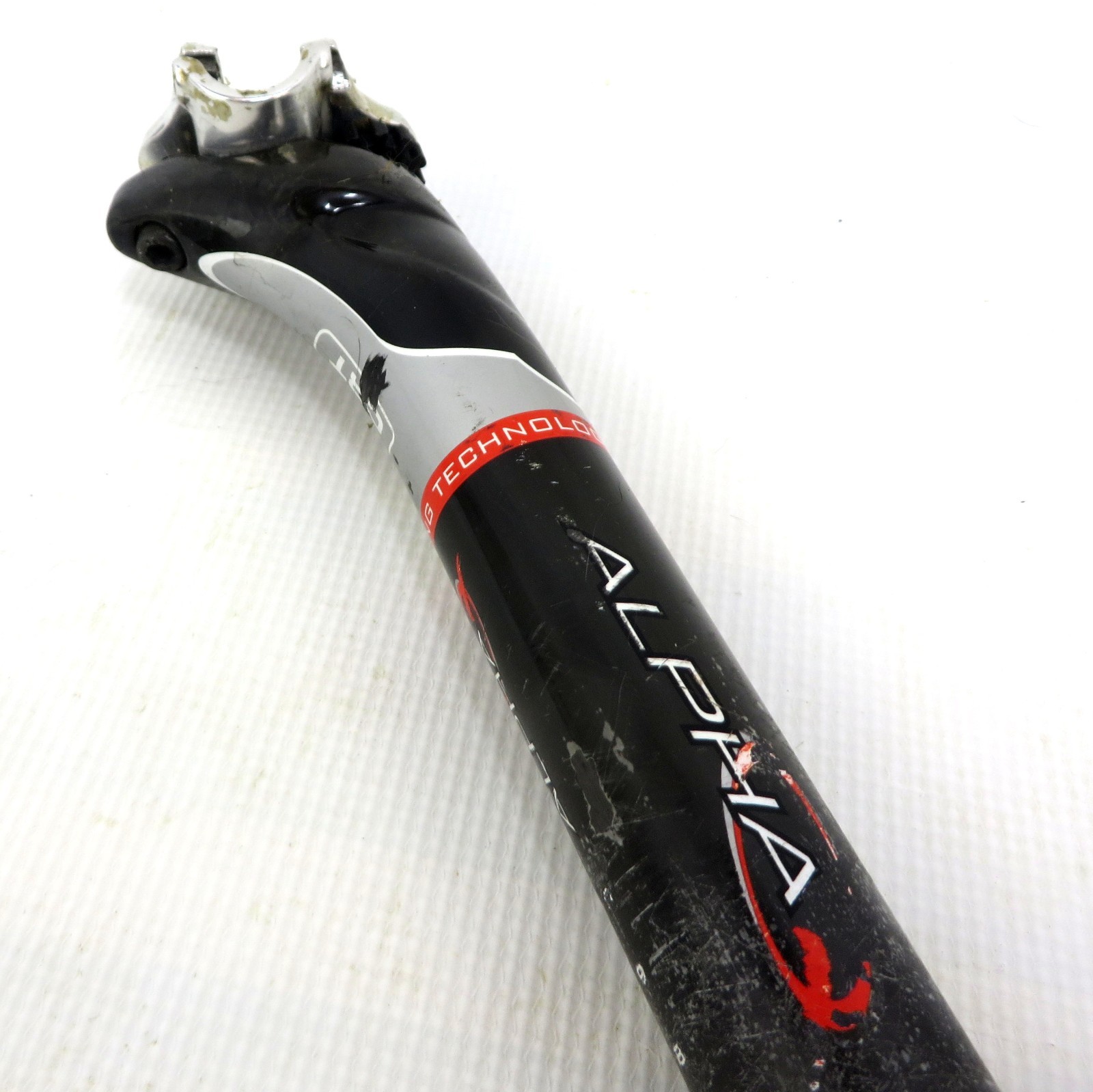 ALPHA Q CARBON SEATPOST 380mm Length 31.6mm Diameter 193g Black True Temper