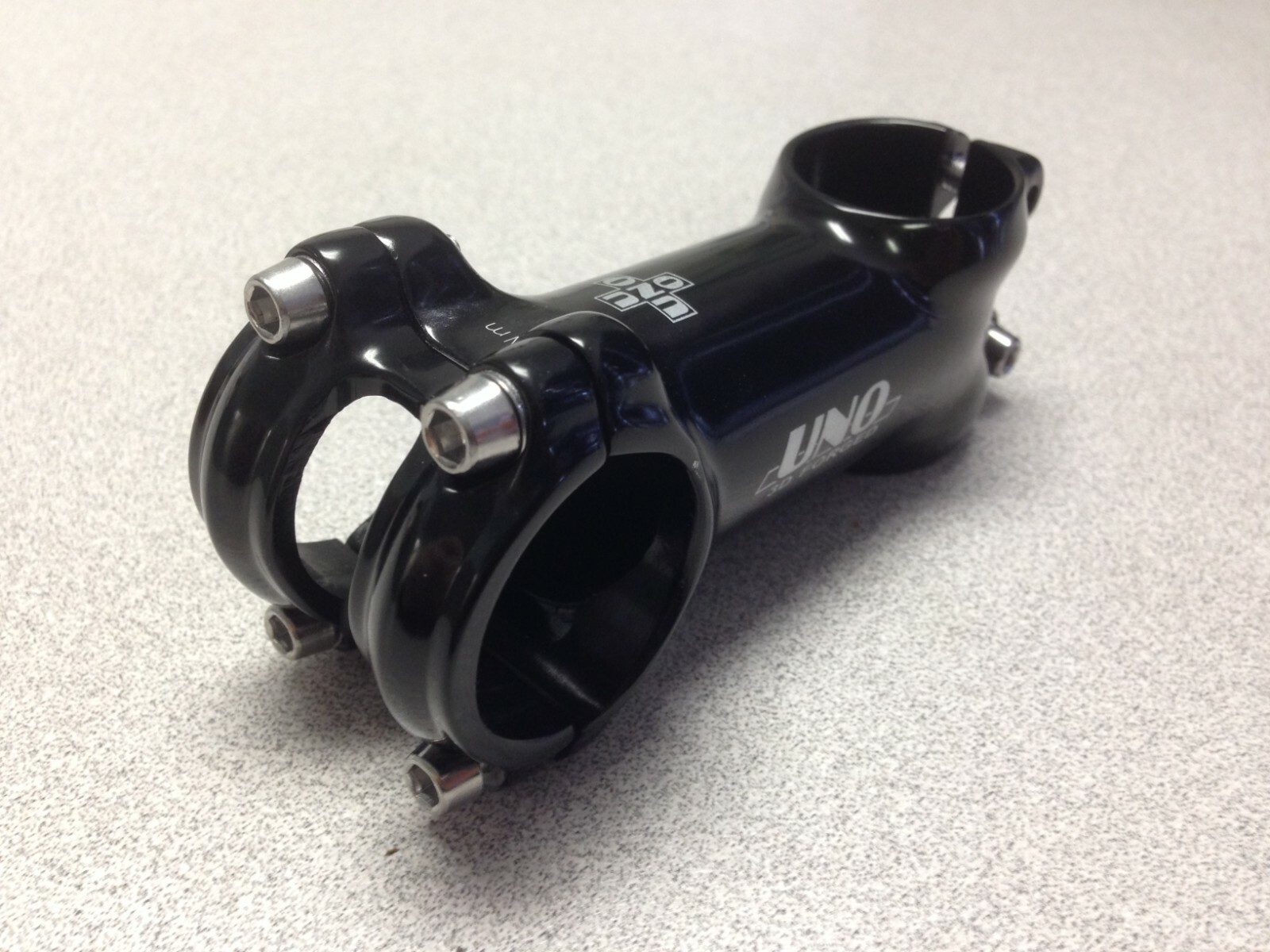 New Kalloy Bicycle Ahead Stem 1-1/8″ (28.6mm) 7 Deg Rise Bore 31.8mm Black