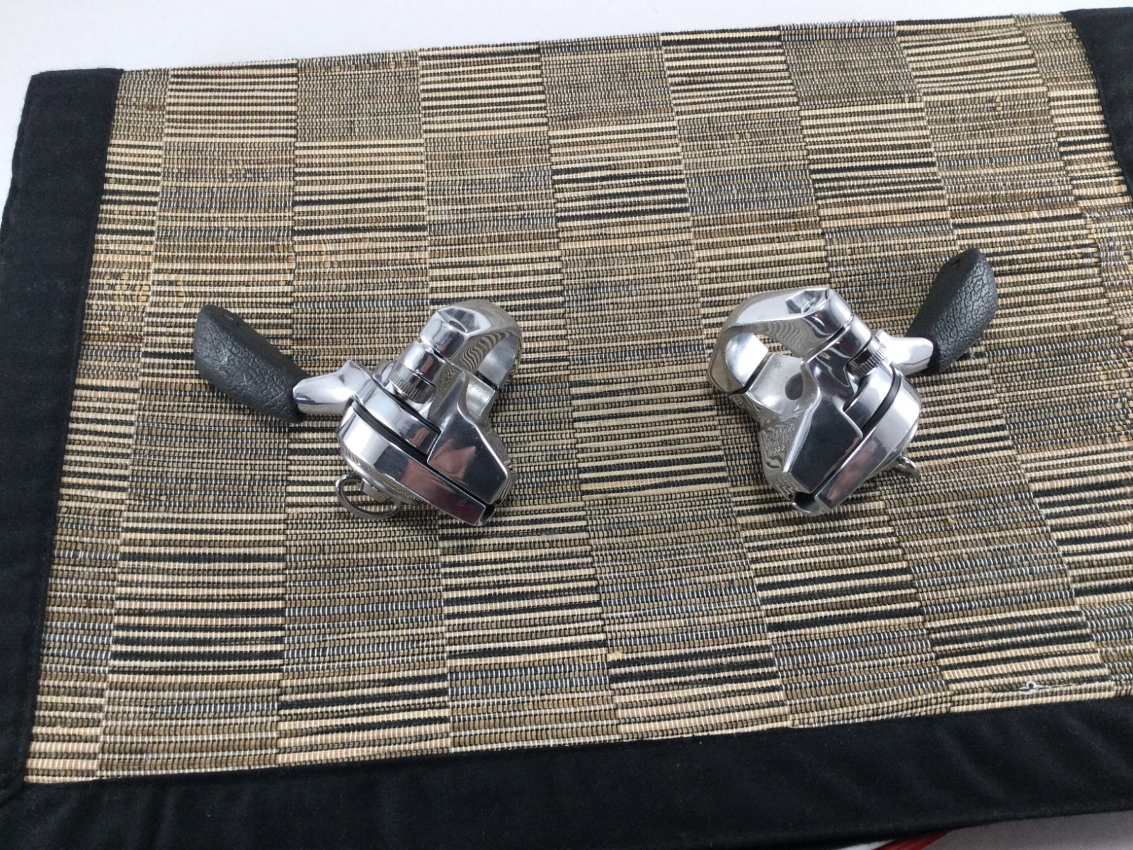 SHIMANO XT DEORE DEERHEAD SL-M700 SHIFTER SET…