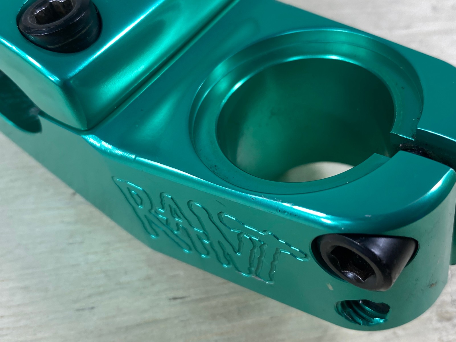 Rant Trill BMX Top Load Stem – Teal 1-1/8”