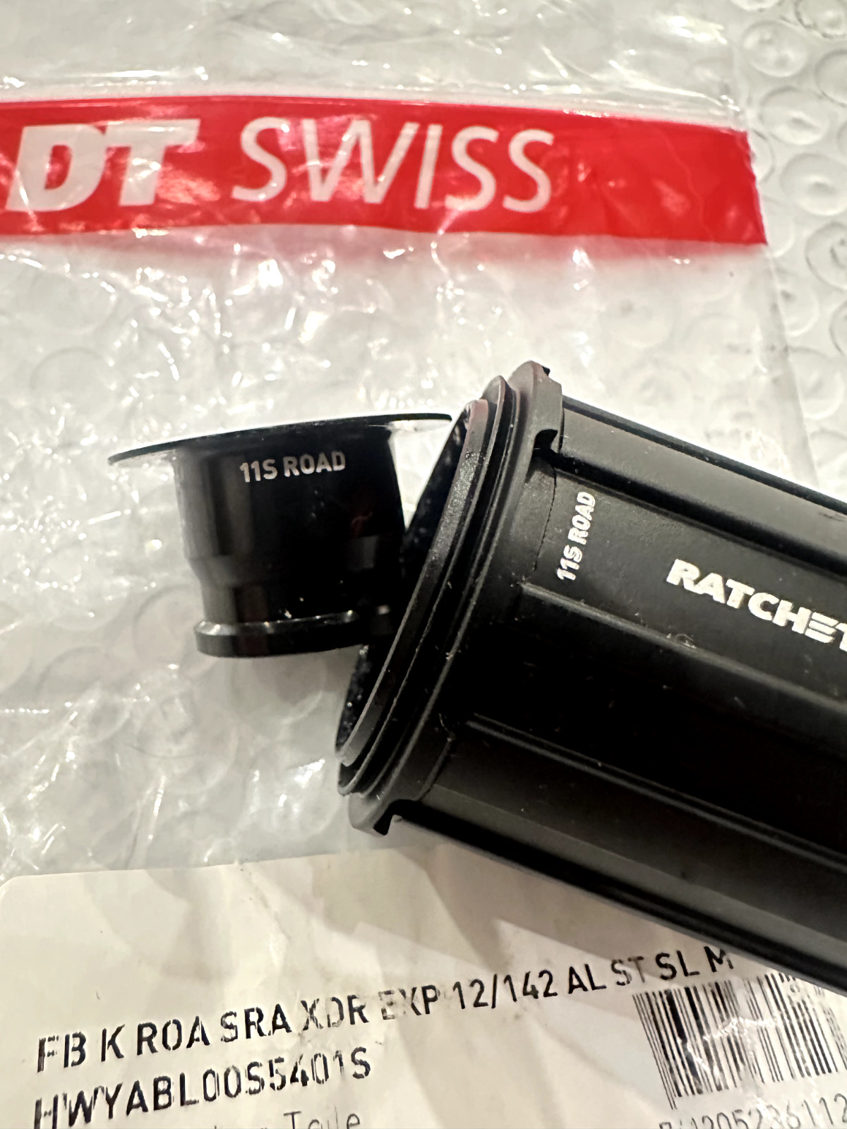 DT Swiss Ratchet EXP Freehub Body Shimano 11sp Kit w/ End Cap 12x142mm – NEW