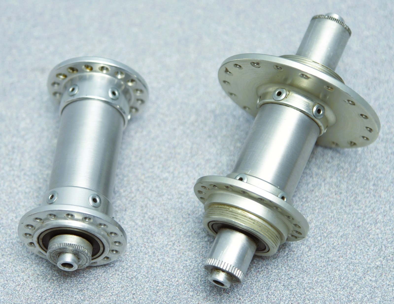 CUNNINGHAM MODIFIED HI-E HUB SET, Front/Rear, 9 x 100/126mm, WTB Potts vintage