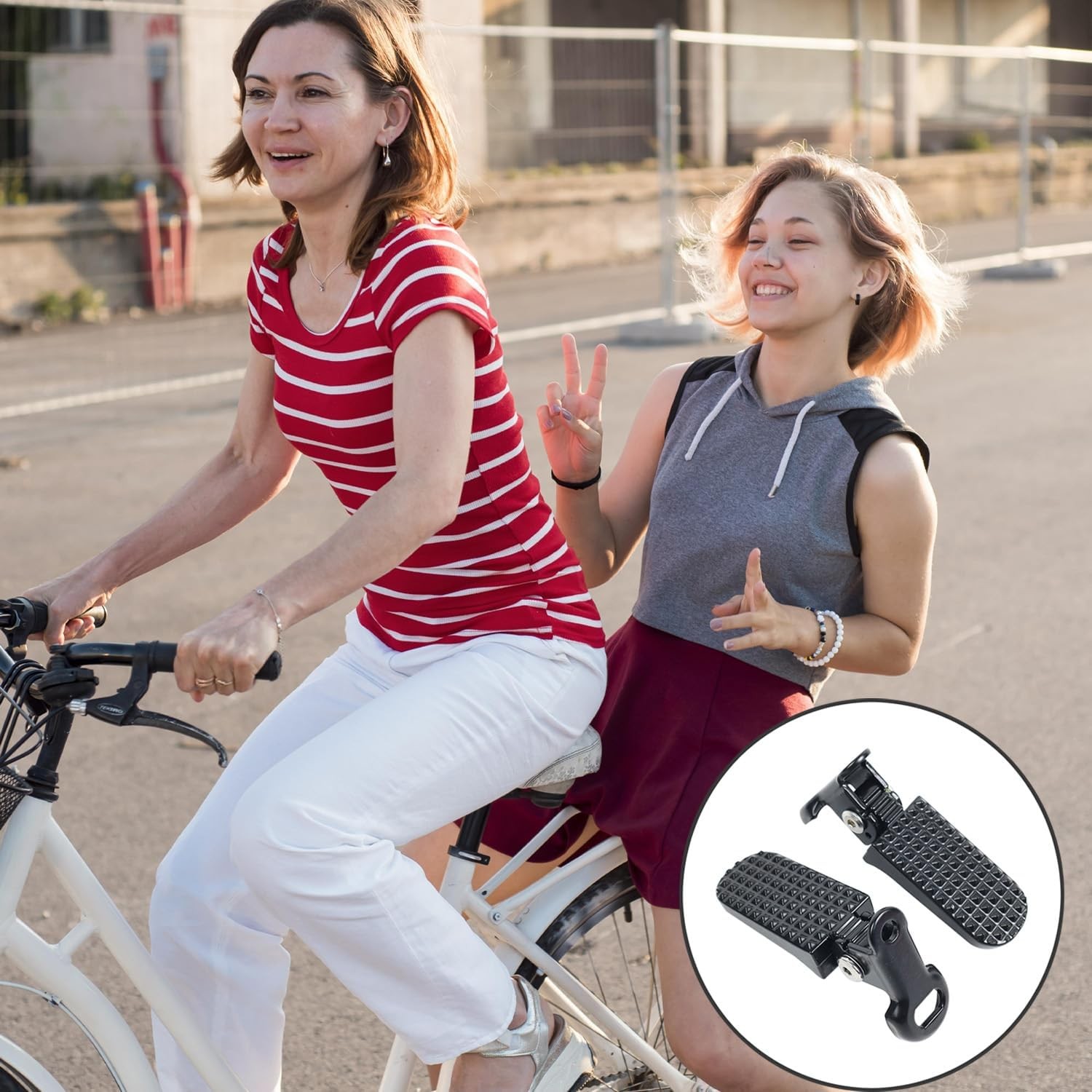 1 Pair of Bike Foot Pegs, Aluminium Alloy Non-Slip Bike Rear Pedals,Mini Folding
