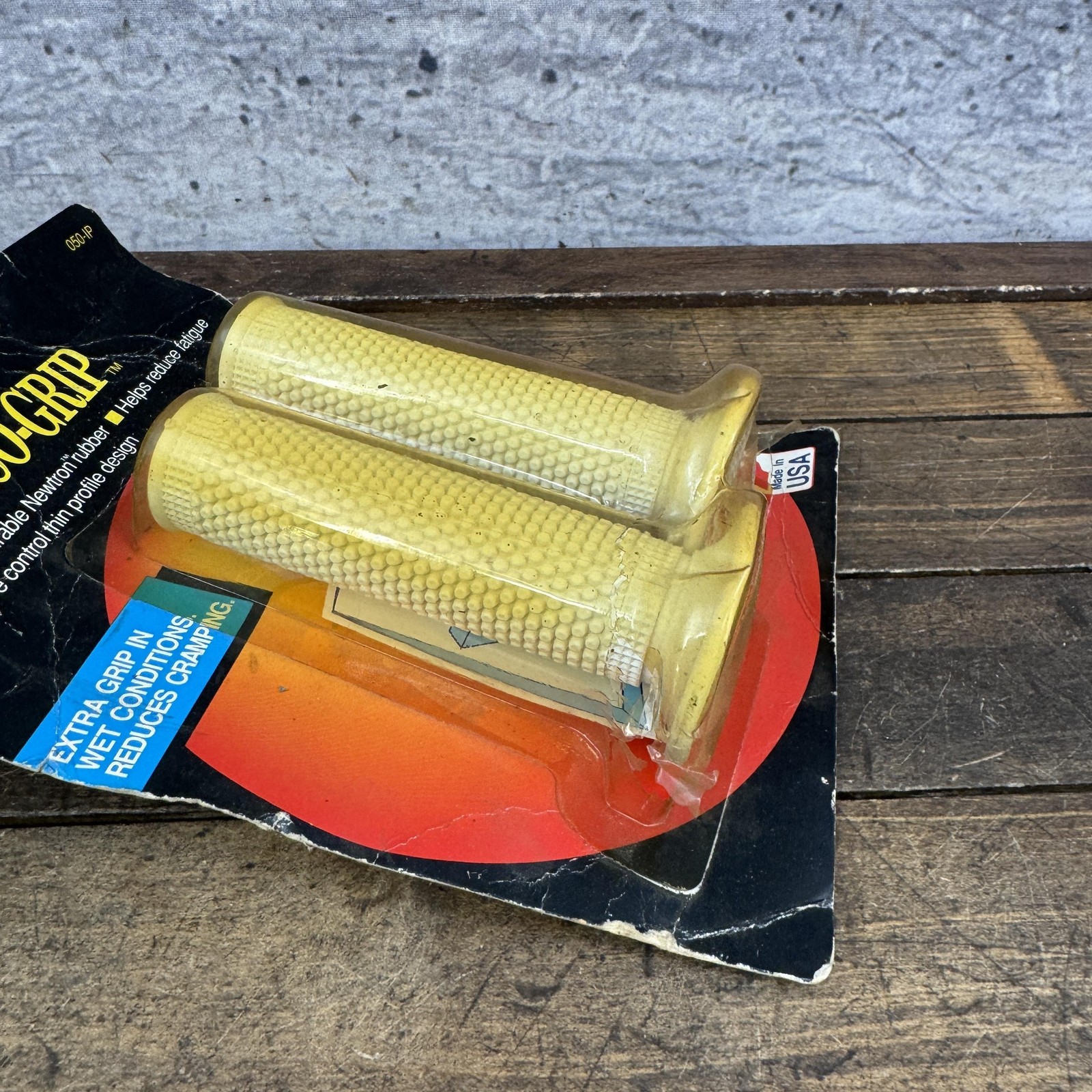 Vintage ATI ISO-Grip BMX Handlebar Grips Yellow Pair NOS Made USA Bike OS