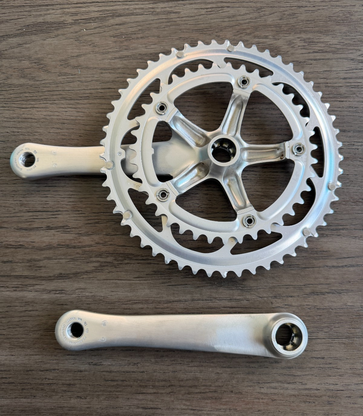 Shimano 105 9 spd crankset 175mm w chainrings 53/39 with BB-5500 bottom bracket