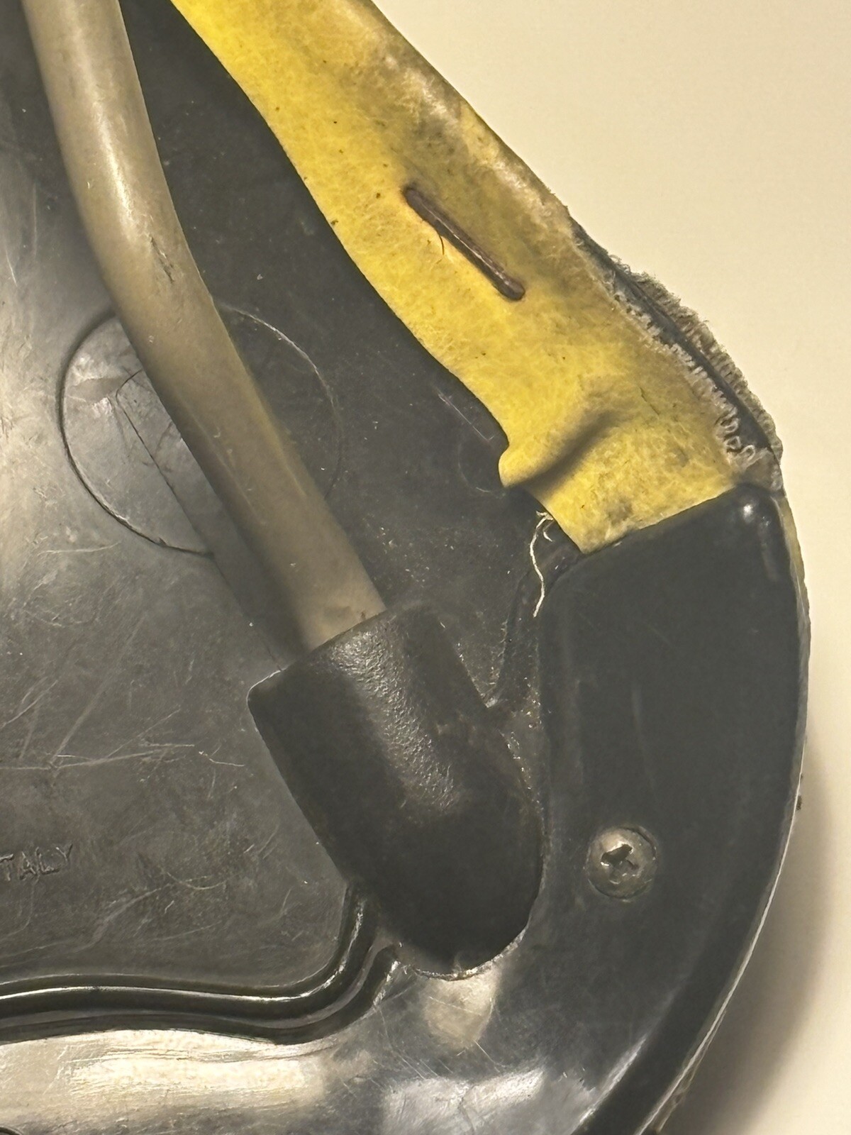 Selle Italia XO Cycling Saddle Seat 2 Tone Leather W/Rail Italy Black And Yellow