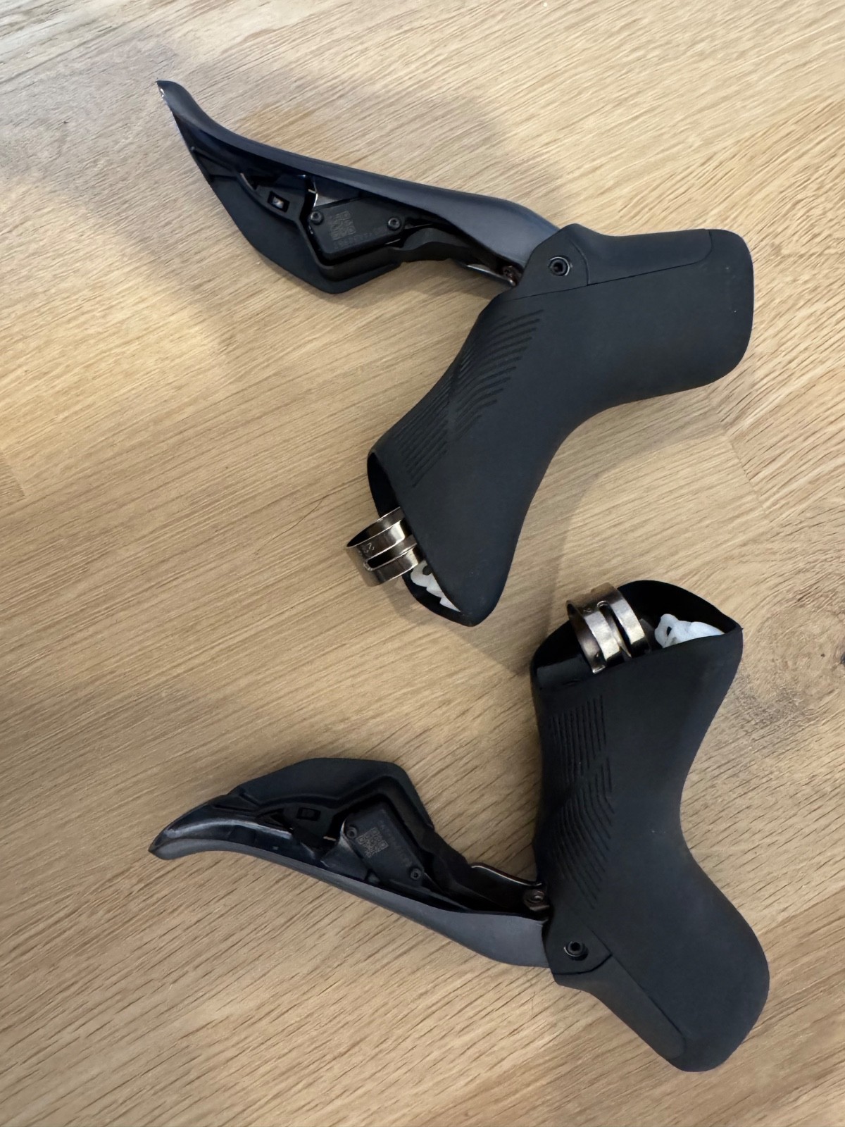 Shimano Ultegra R8170 Di2 ST-R8170/BR-R8170 12-spd Hydraulic Disc Shifter Brakes