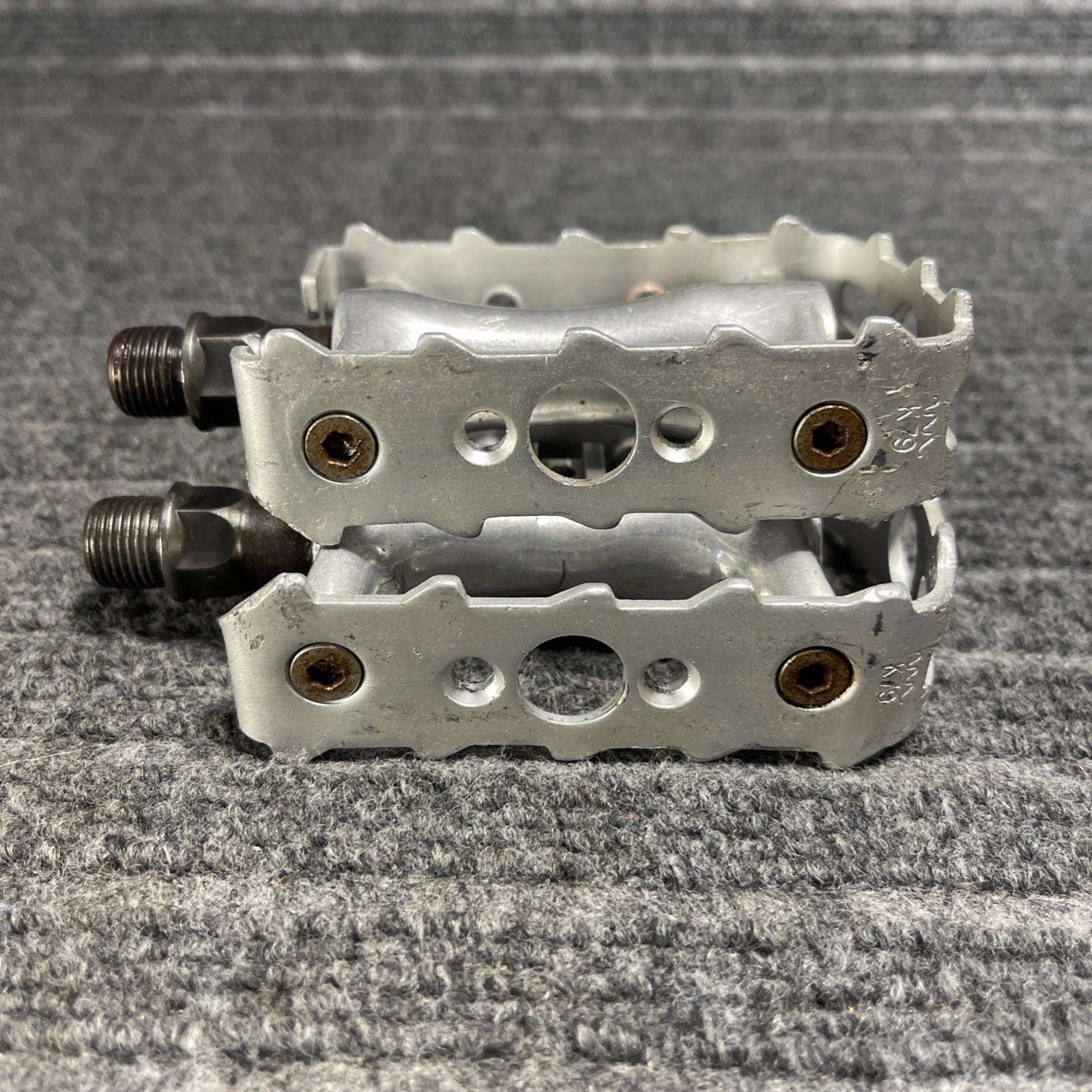 Vintage Wellgo LU-981 Platform Pedals K79 Silver Alloy 9/16″ Pair Bicycle MTB