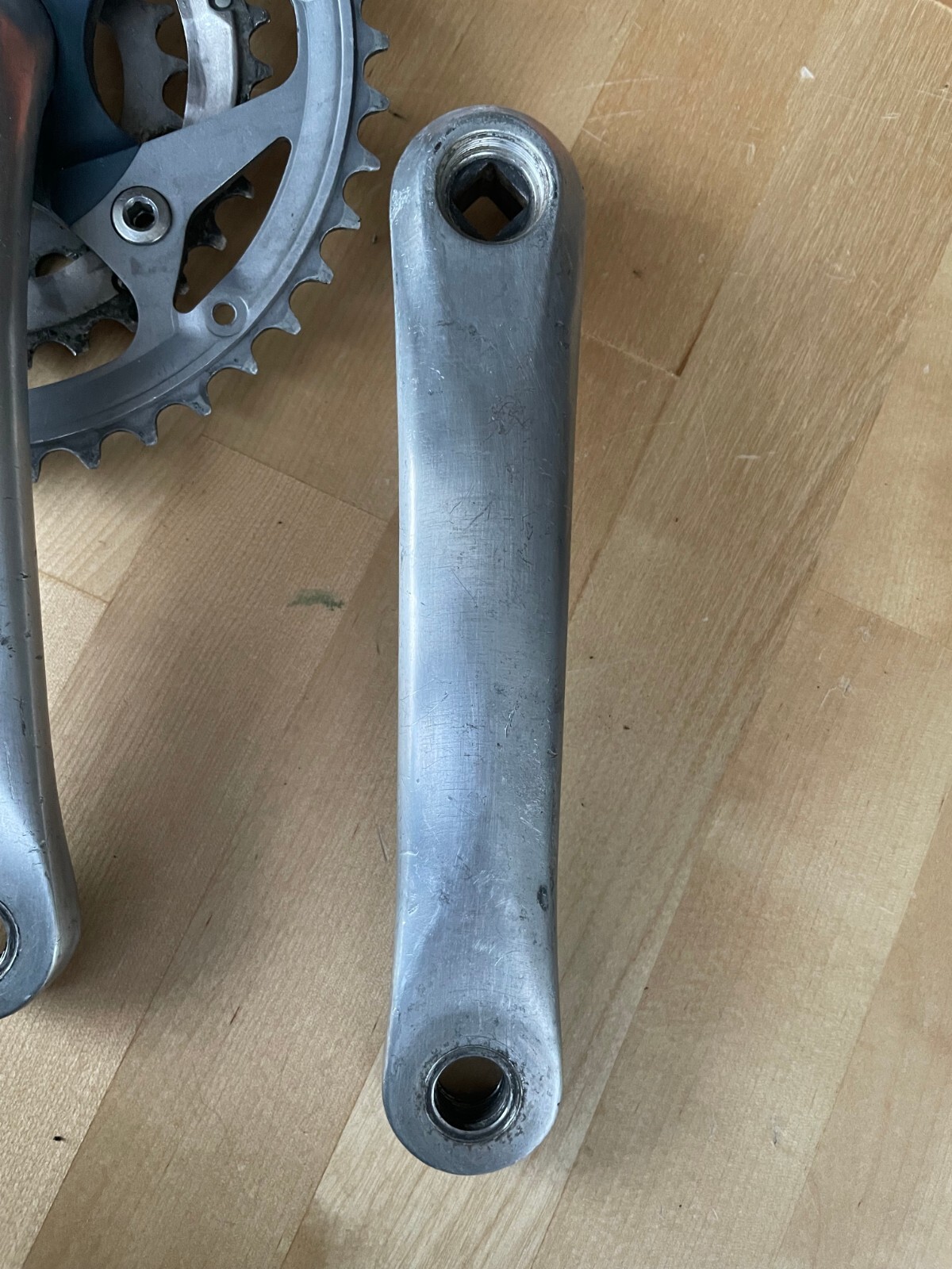 Shimano Deore LX FC-M570 Crankset 175mm 44/32/22t 104/64mm BCD Sq. Taper w/Bolts