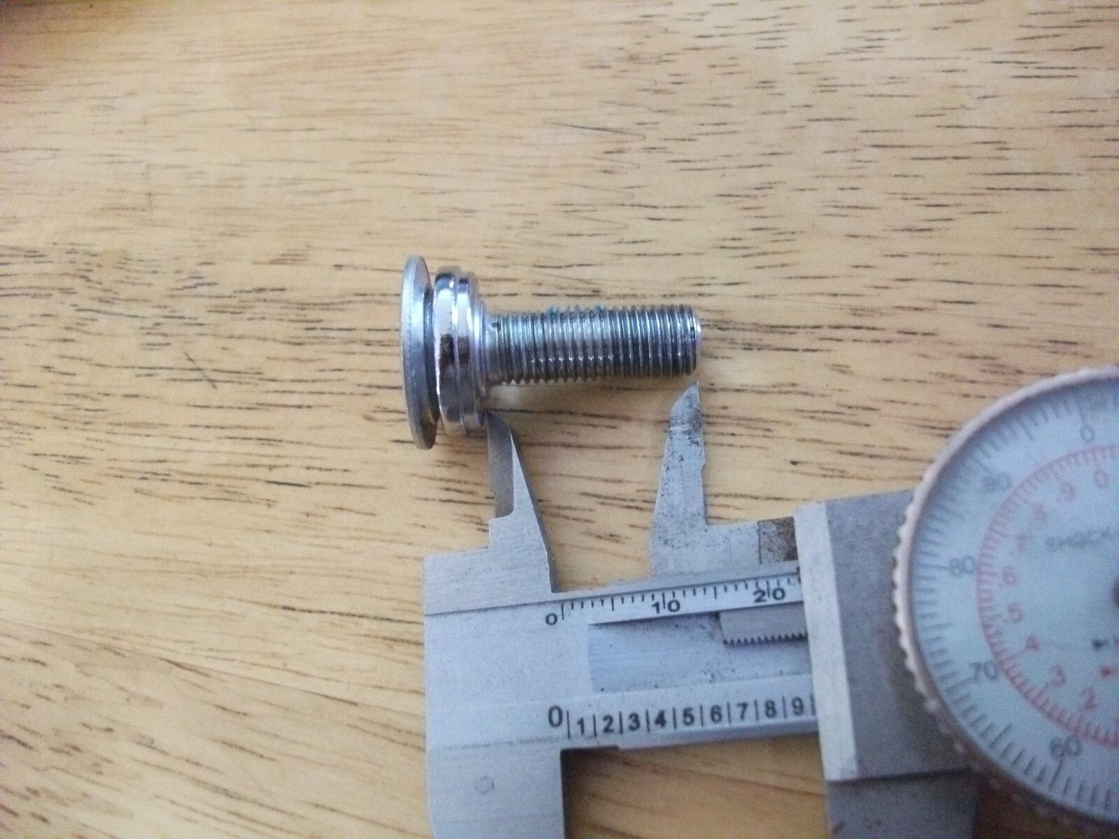 Campagnolo Record bottom bracket binder bolt 23mm 90’s ISO square taper