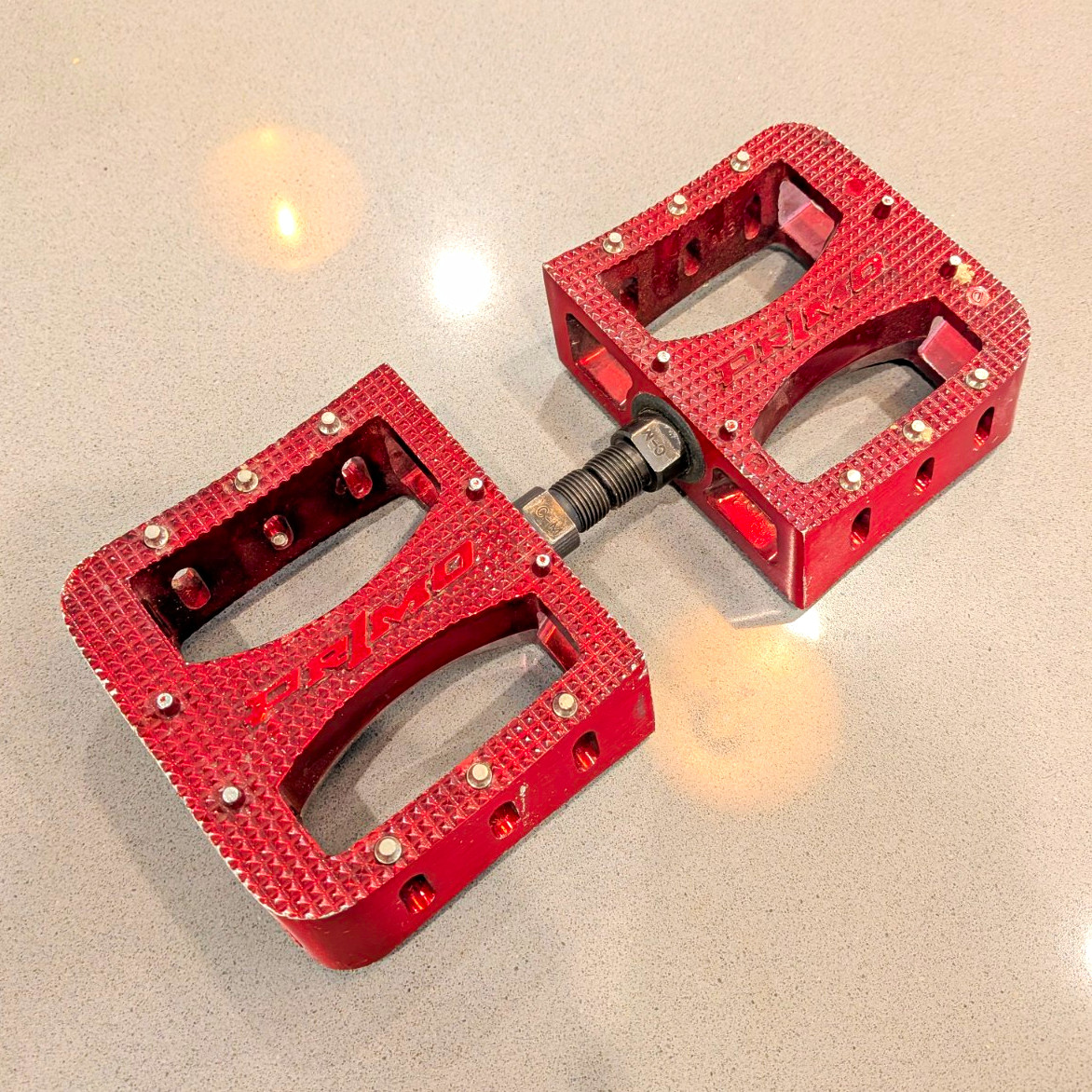 Primo Aluminum Platform Pedals 9/16in Red Sealed Bearings Pair