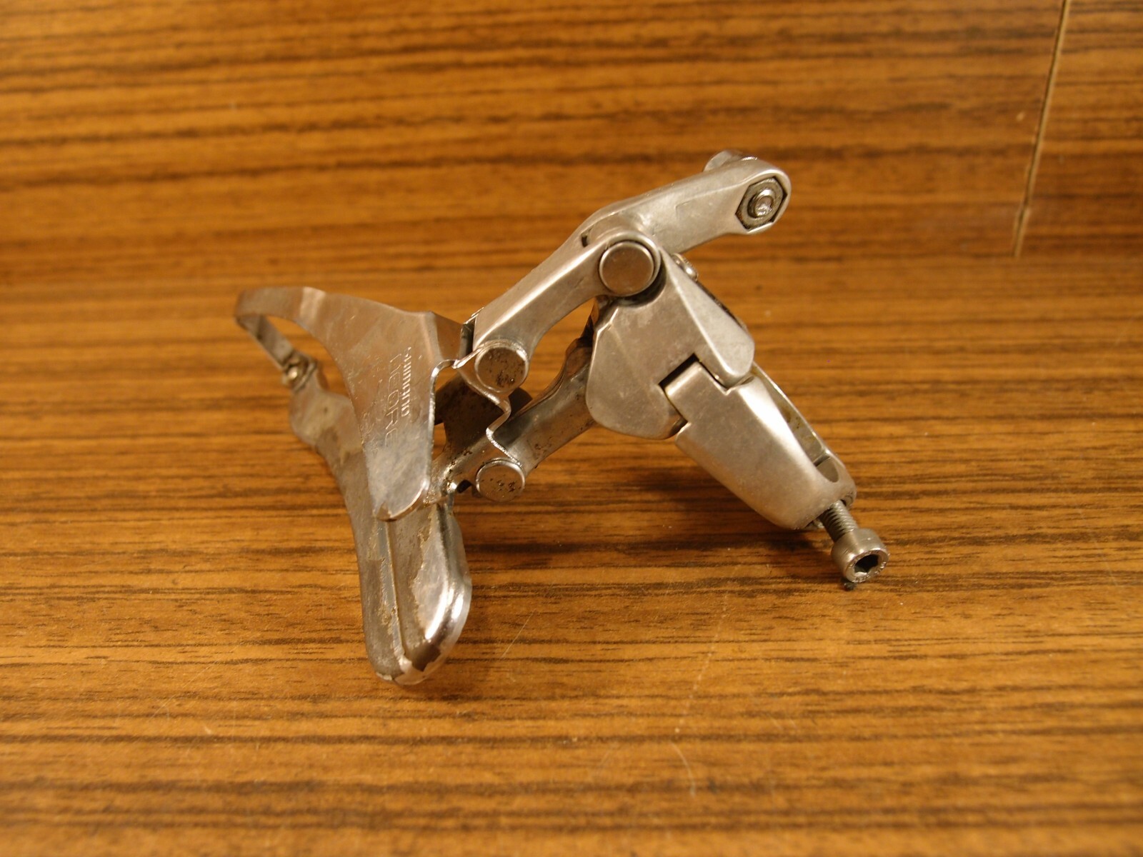 1987 MTB front derailleur Shimano Deore Alpine FD-MT60 VIA Japan bottom 28.6 mm