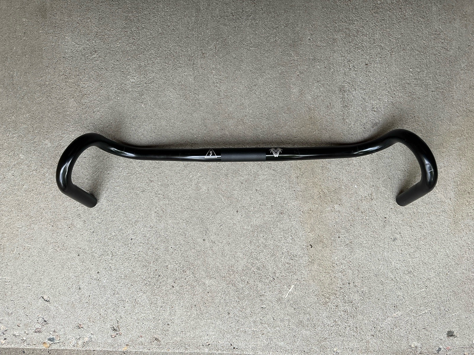 Crust Towel Rack Handlebars Black 26mm Clamp 630mm Width