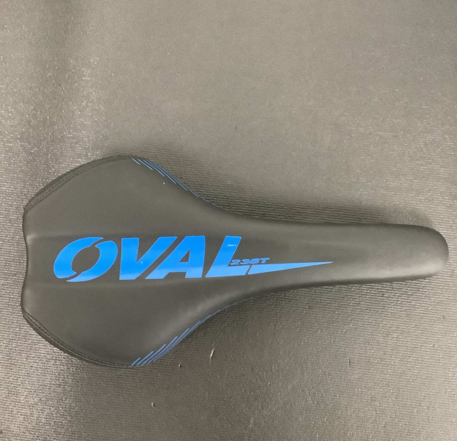 Oval Concepts 238t Saddle Steel Rails 142x280mm Blue & Black Bike Seat Road Bike